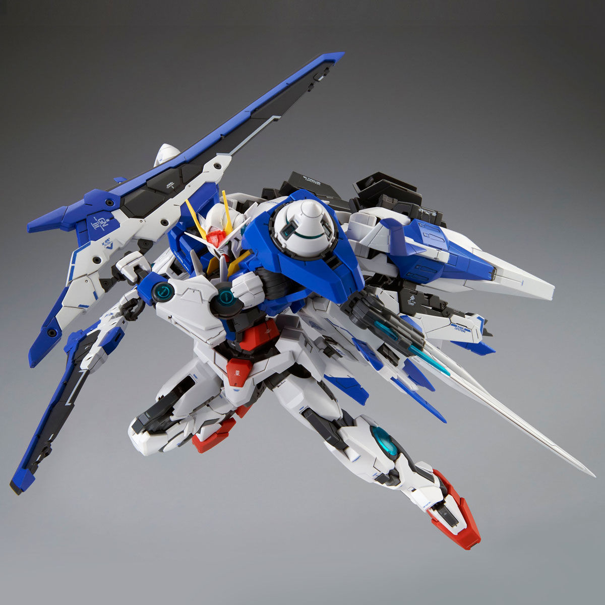 MG 1/100 ダブルオーザンライザー｜バンダイ ホビーサイト