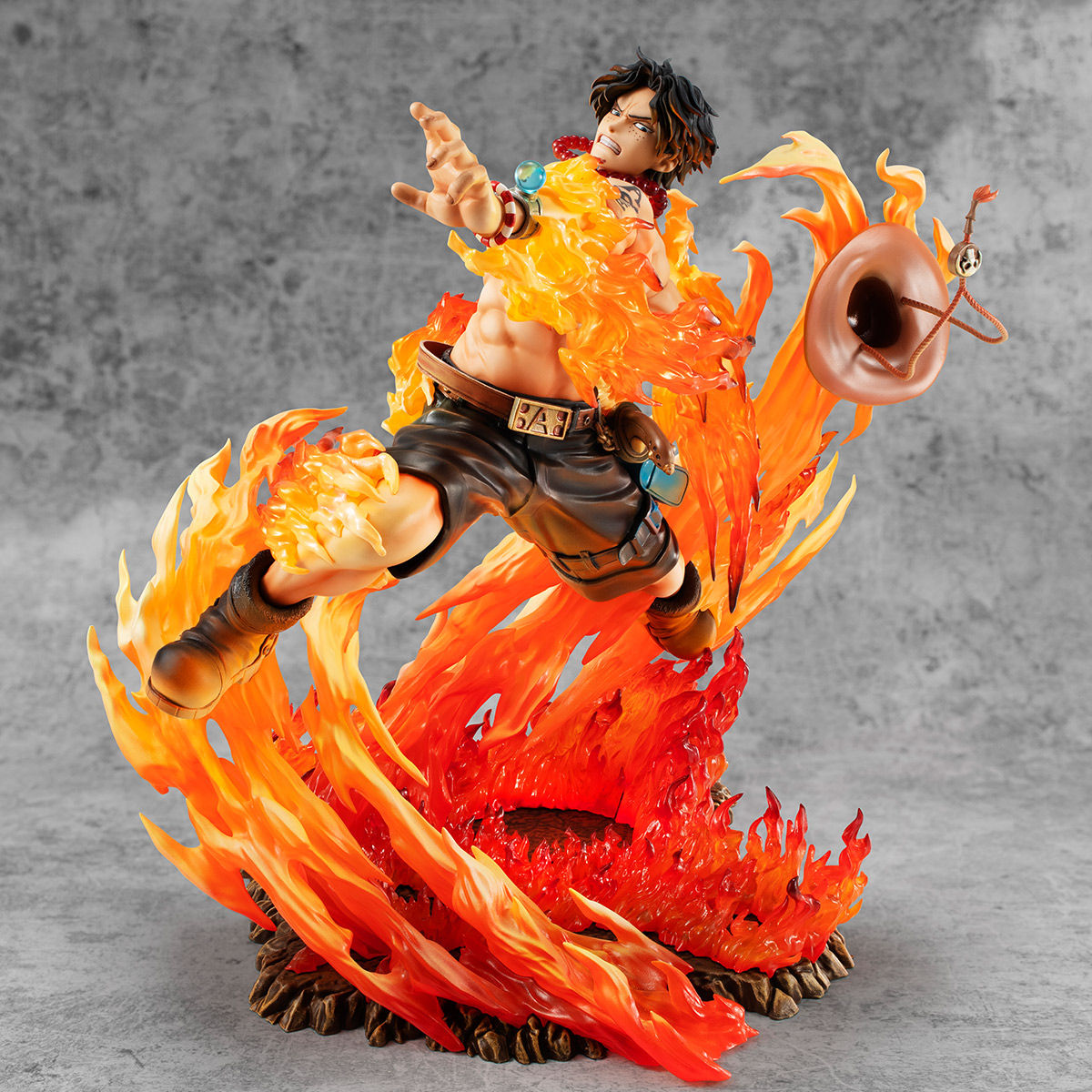ONE PIECE SOC POP エース フィギュア 楽天市場】【中古】 ワンピース