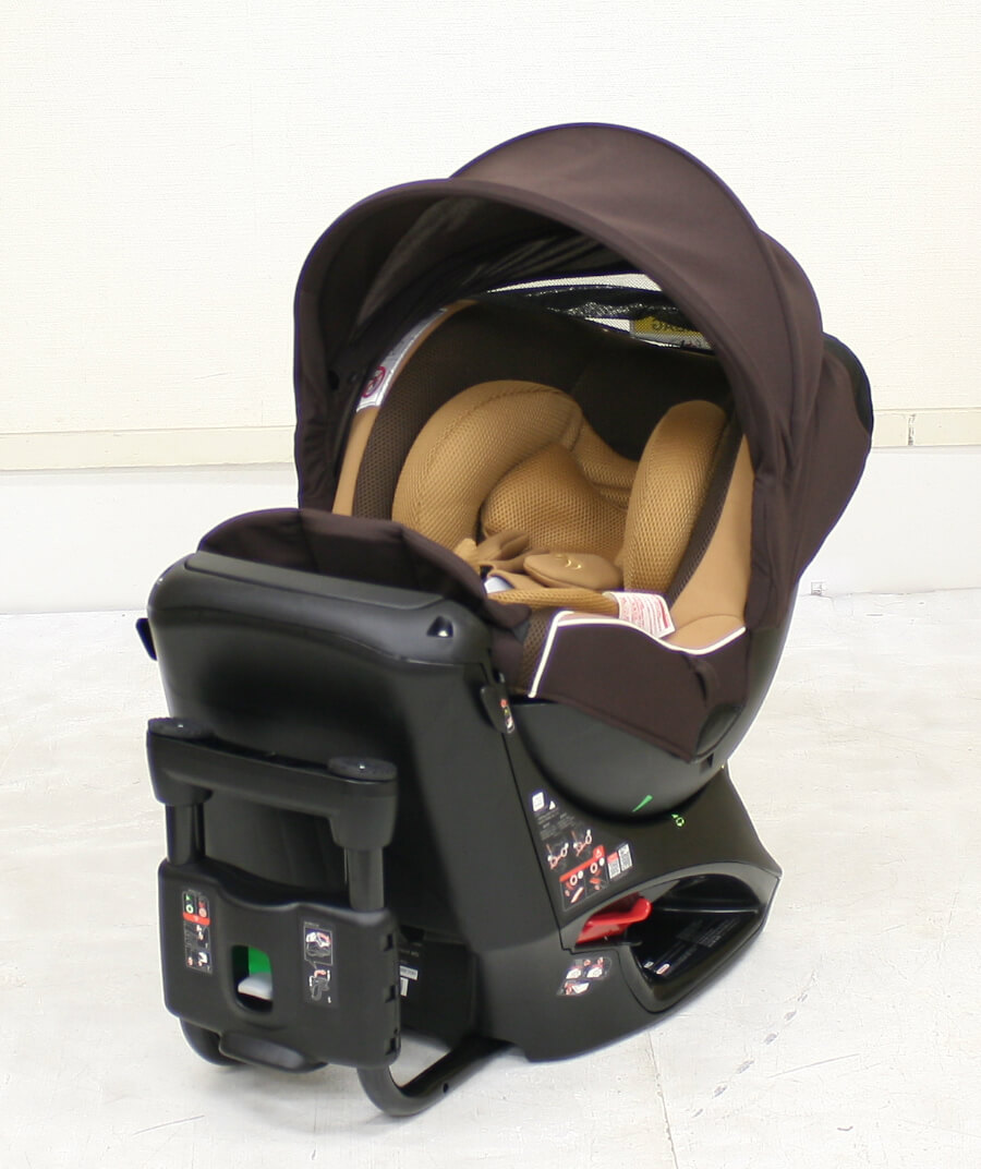 エールべべ・クルットNT2 プラウド 新生児〜対応 最上位モデル