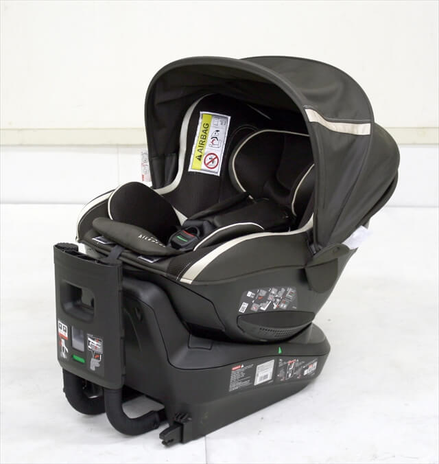 美品です! isofix対応 人気のエールべべ クルット3i グランス