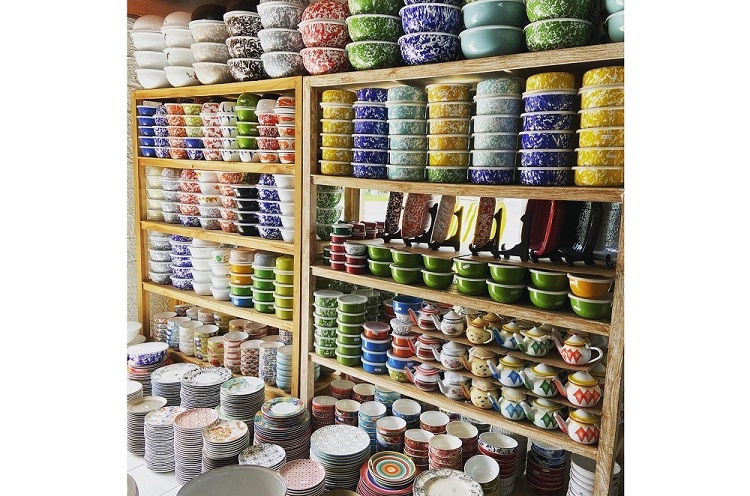 バリ島にはお洒落な食器がたくさんあるんです♪食器好きさんへおすすめ