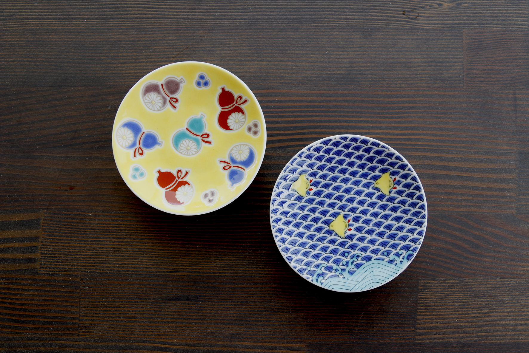 カラフルでかわいい九谷の豆皿 | 丸モ高木陶器 オンラインショップ