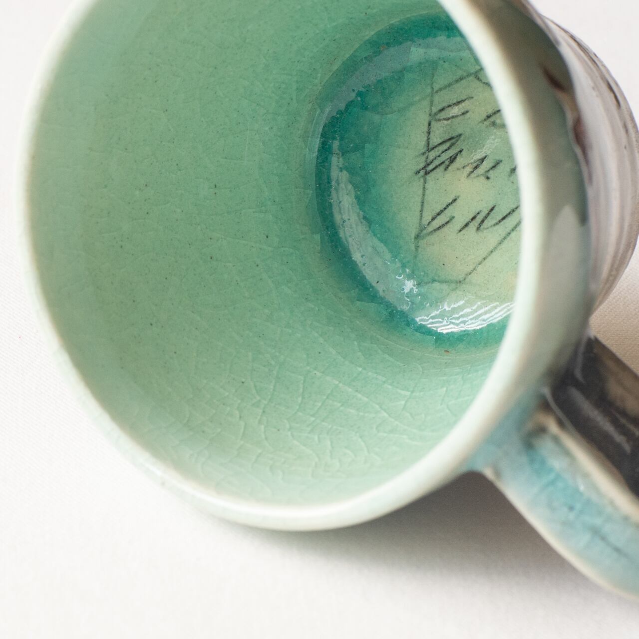 線刻カップ＆ソーサー【水色】 | Kamani | 多治見で営む 美濃焼器のWeb