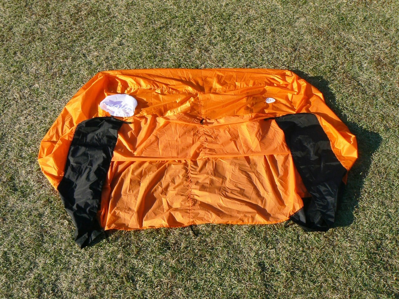 Em-Shelter II/ エム・シェルター2 2～4人用 245g ツェルト Juza