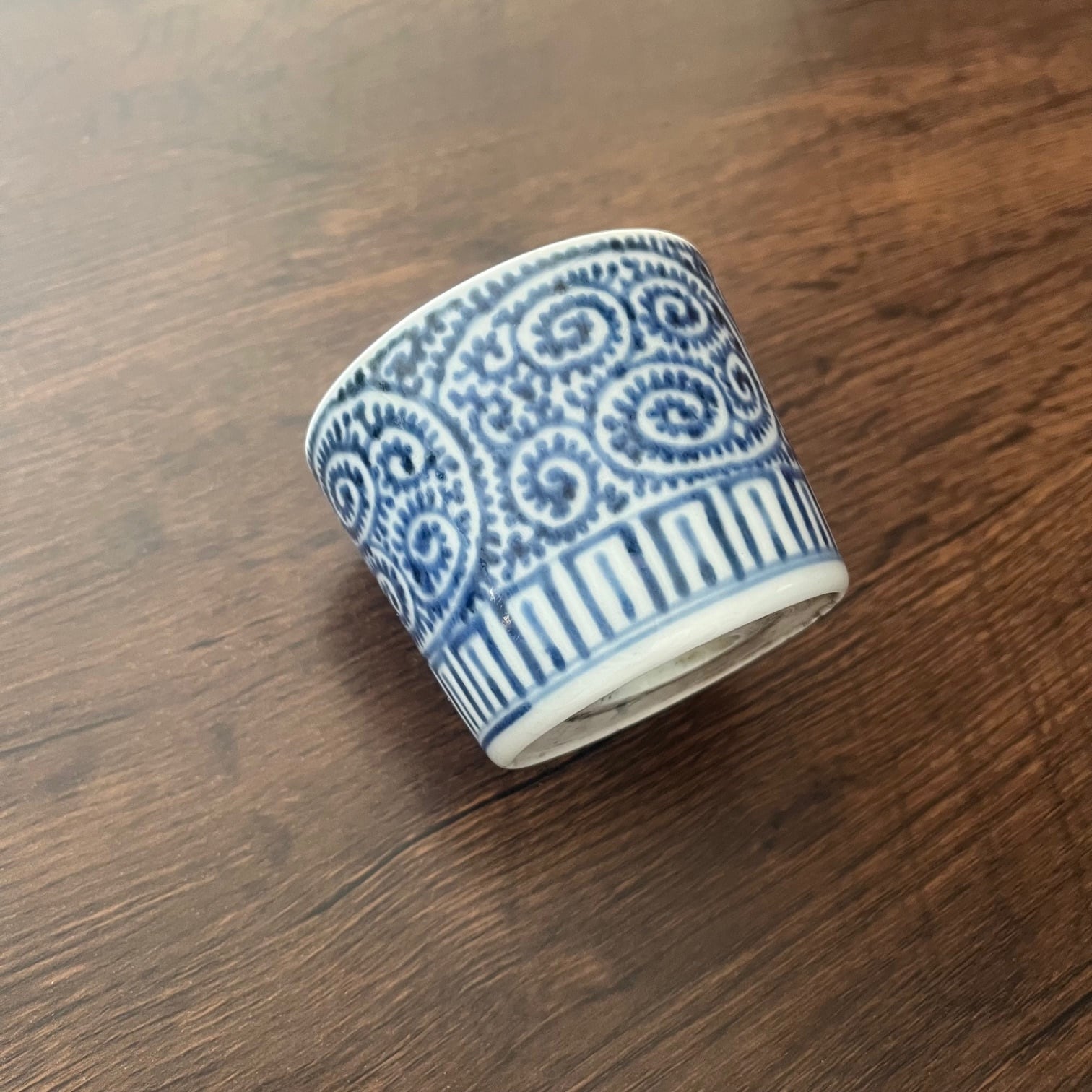 染付 便器 陶器 明治 白抜蛸唐草 古伊万里 染付 便器 陶器 明治 白抜蛸