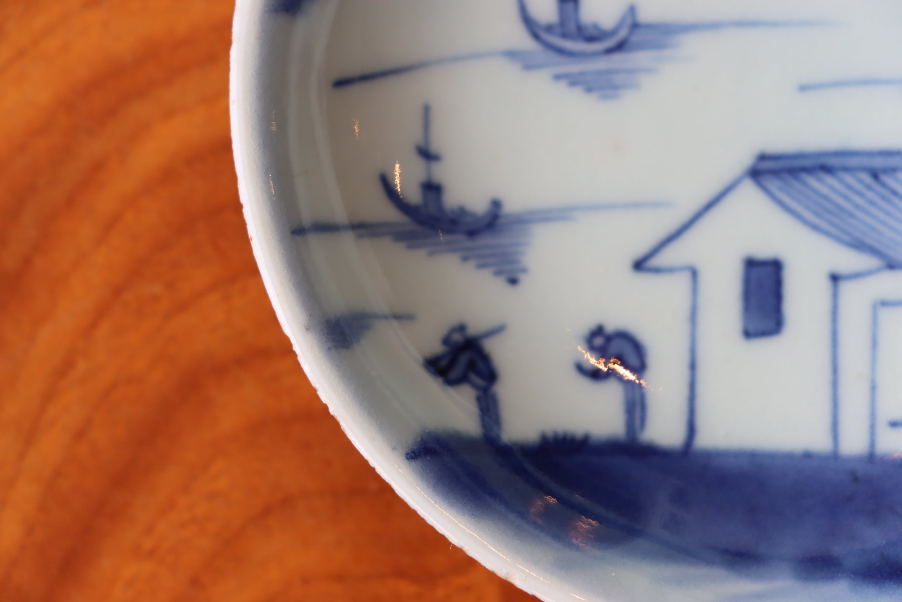 中国古美術・珍蔵粉彩・風景絵磁器の中皿・純手描き・刺繍箱付・置物