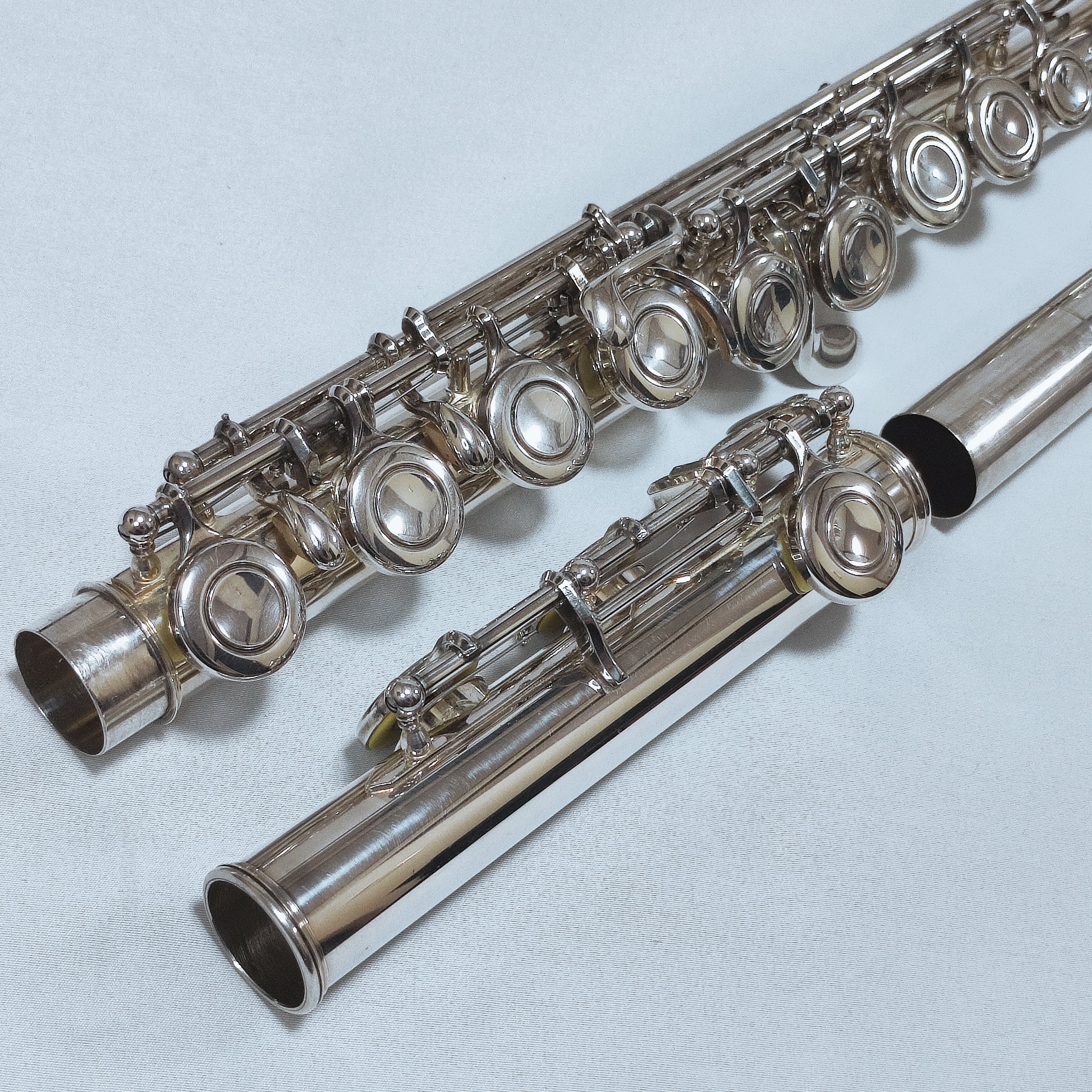 良品 メンテナンス済】 YAMAHA YFL411 Ⅱ フルート 良品 メンテナンス