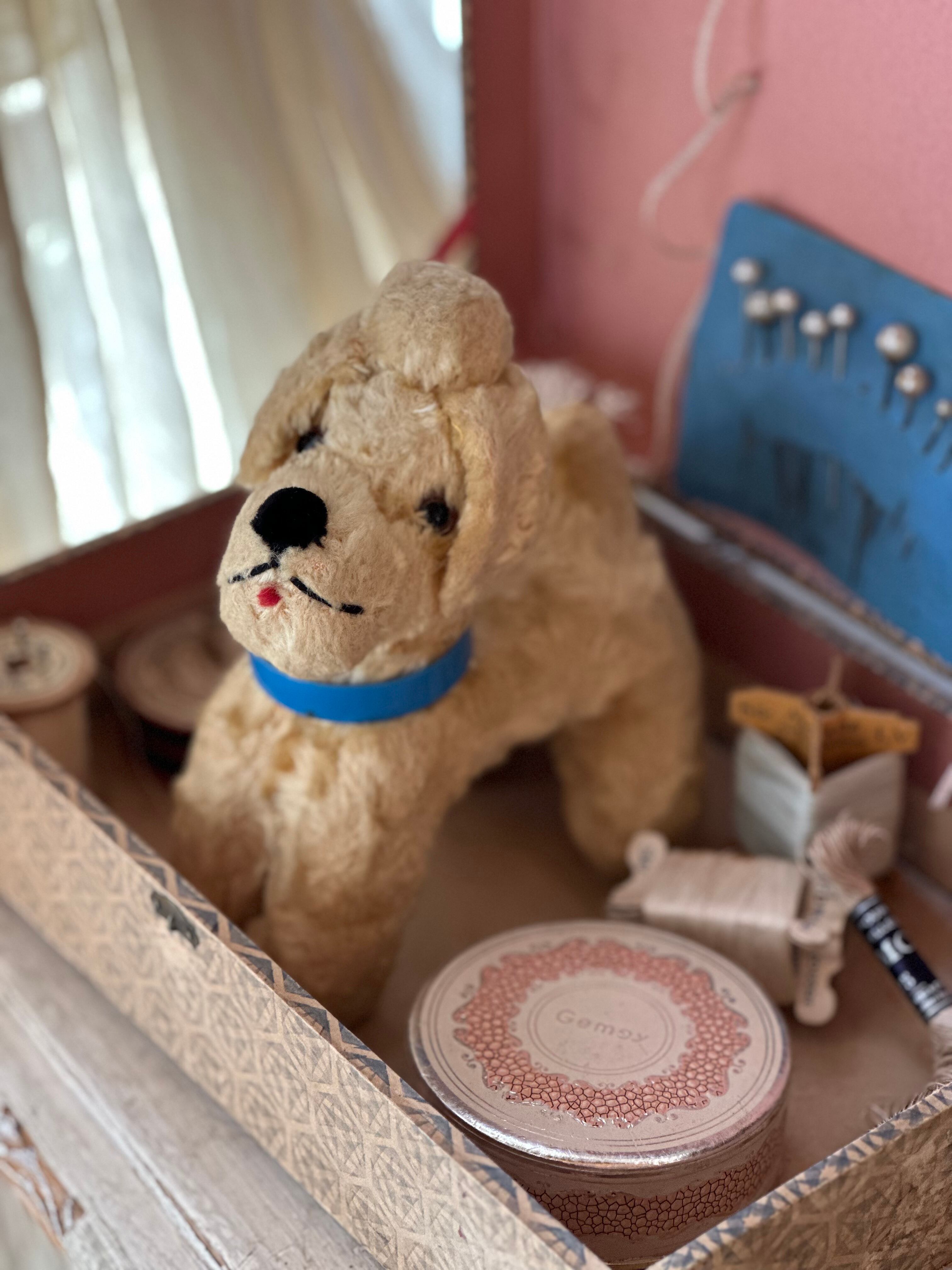 プードルの小さなぬいぐるみ 犬の人形 ドール | Brocante de La