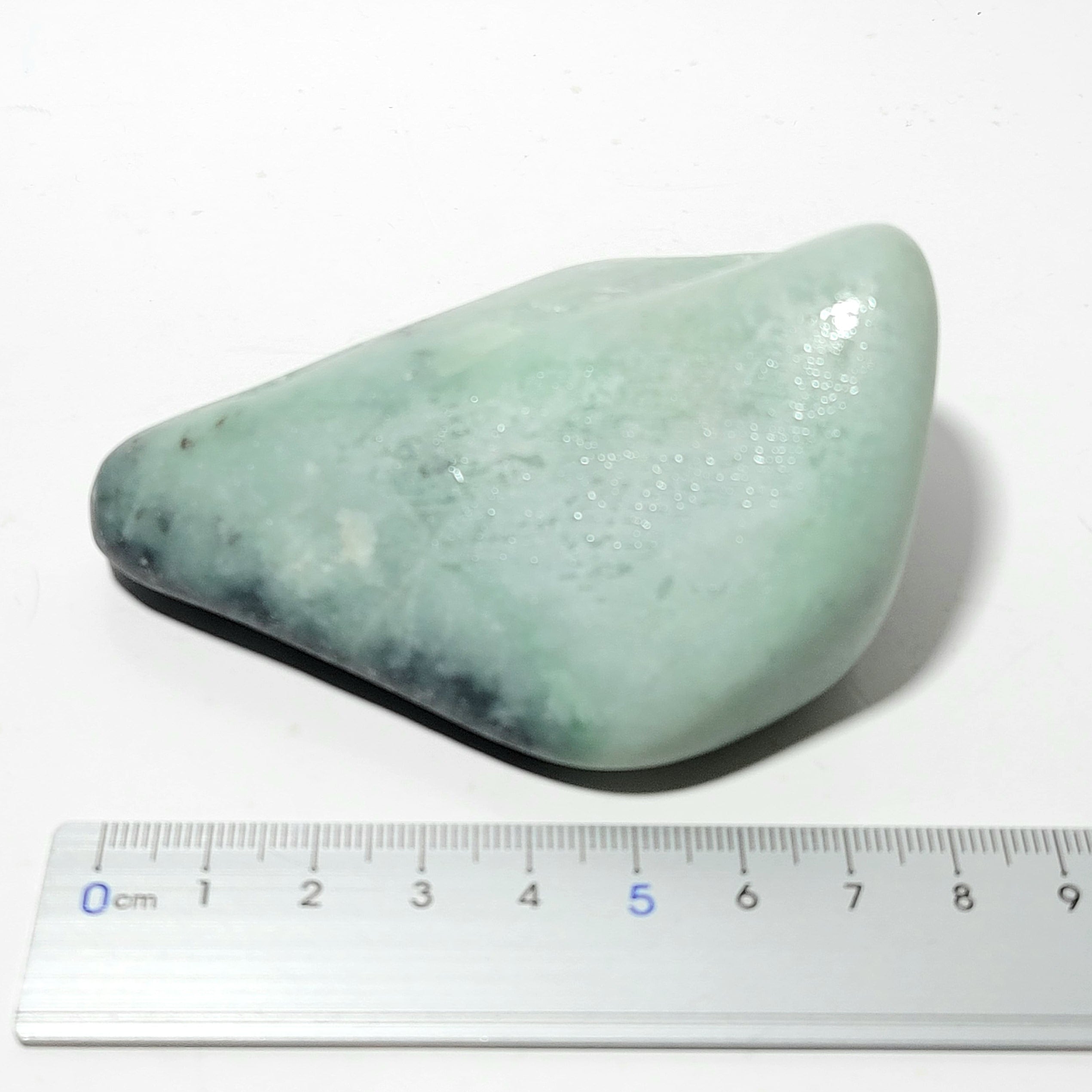 ☆翡翠原石☆糸魚川硬玉【小滝・転石川ズレ・ウブ17.65kg】