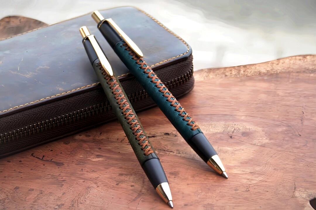 シックザール schicksa 革軸ペン【プエブロペトローリオ】シャープ