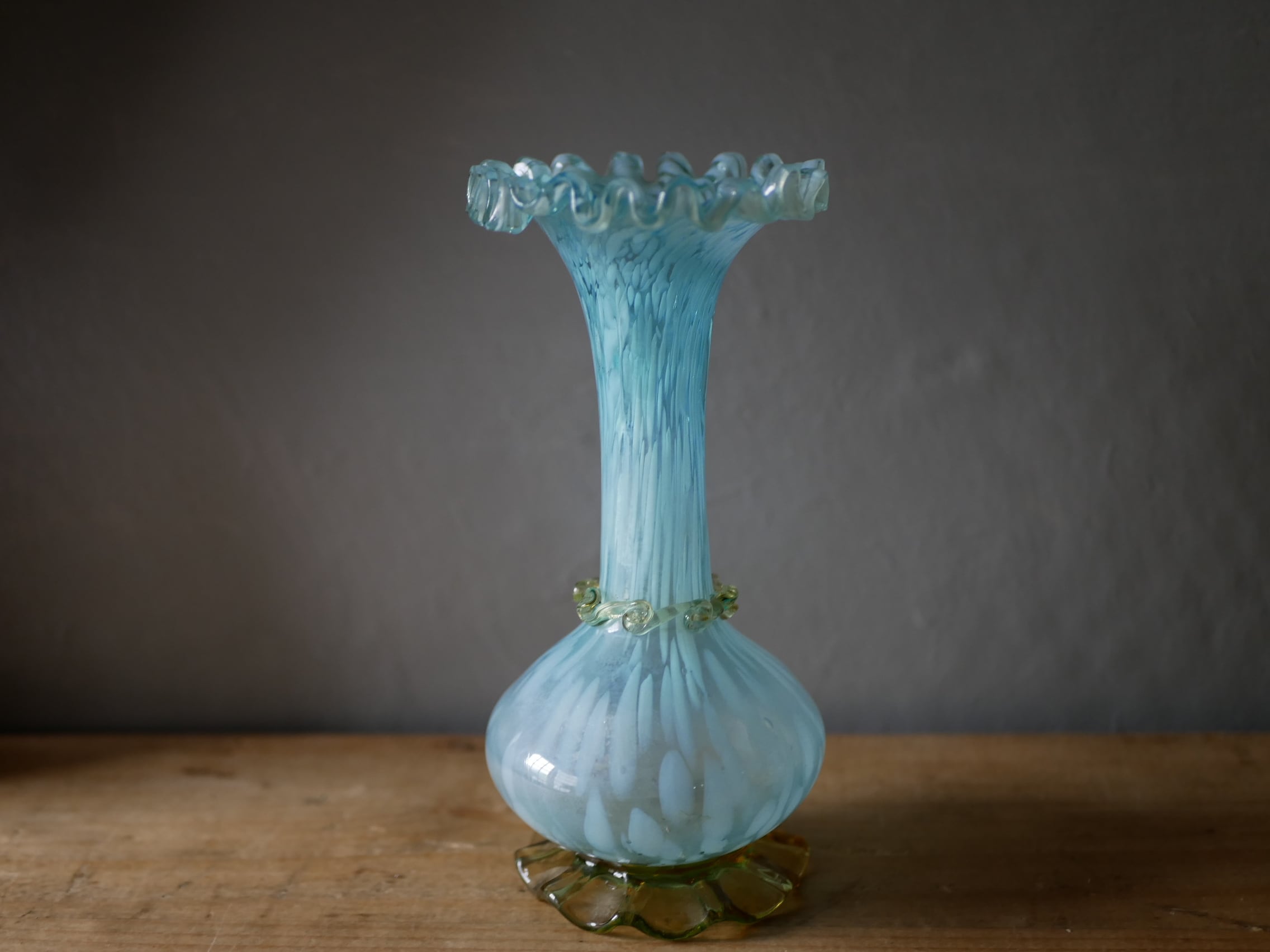 フランスアンティーク オパリンガラス 花瓶 ブルー系 一輪挿し グラス