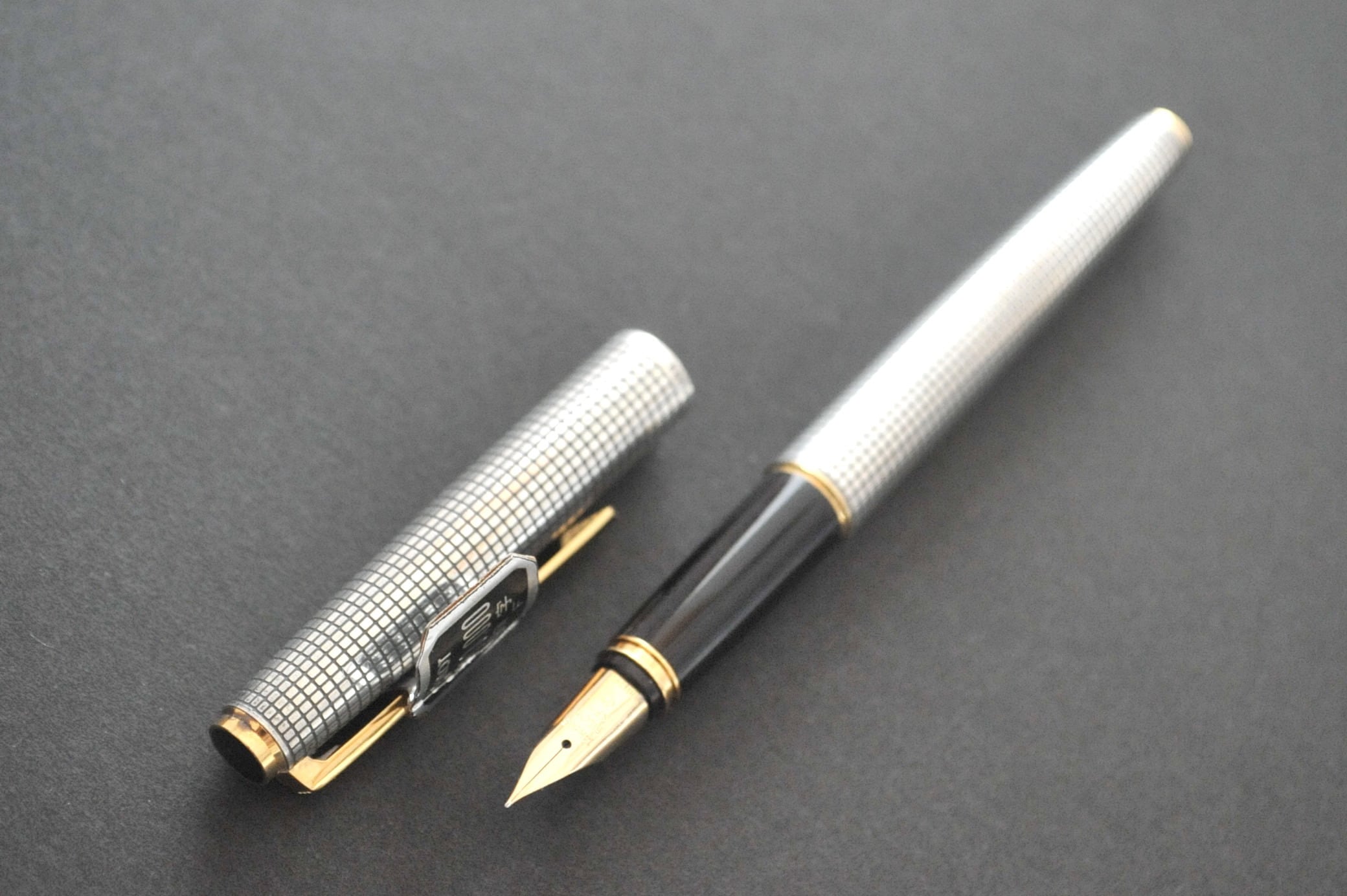 パイロット 万年筆 ペン先14K M マーブル ブラック×シルバー ジャンク