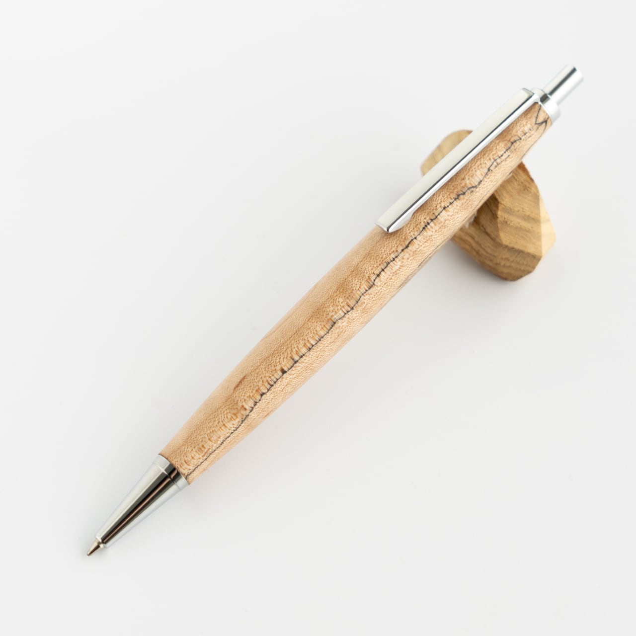 限定商品】【木軸ボールペン】楓（かえで）スポルテッド杢・縮み杢