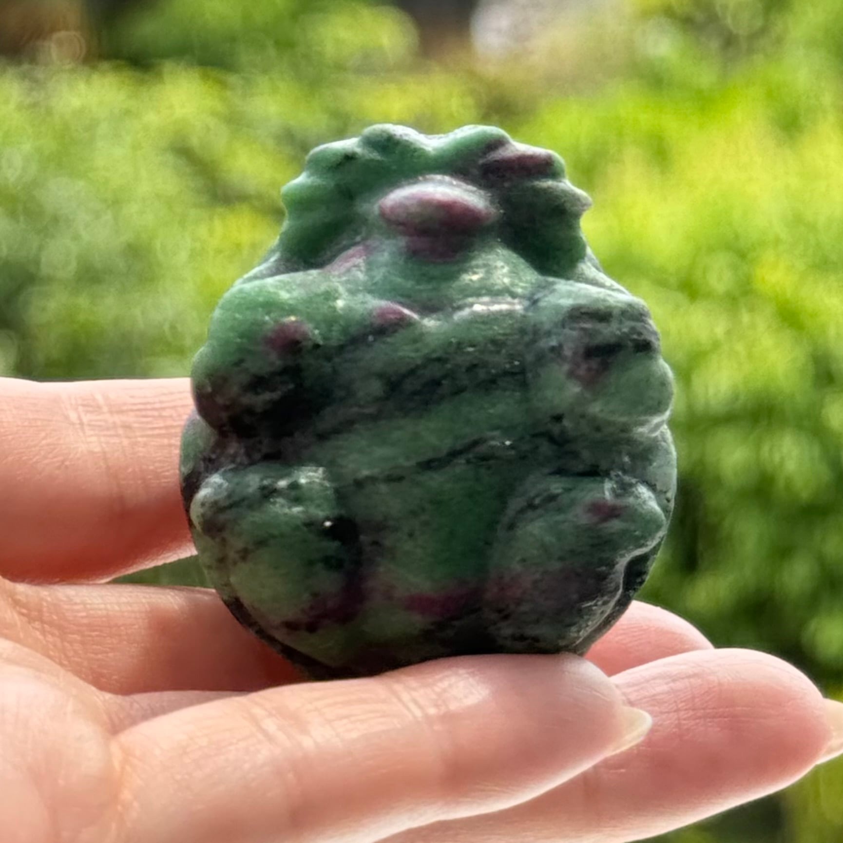 ルビーインゾイサイト・ロングイ（龍亀） | Artemis