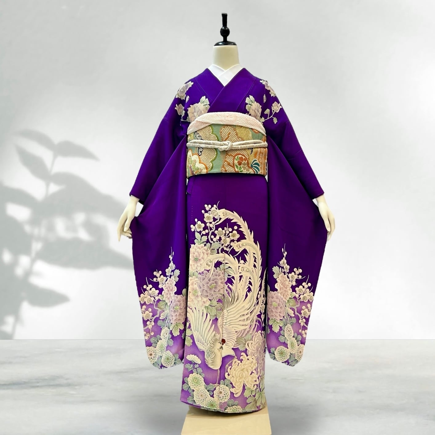 振袖フルセット】豪華牡丹孔雀柄 アンティーク レトロ可愛い 青紫 振袖