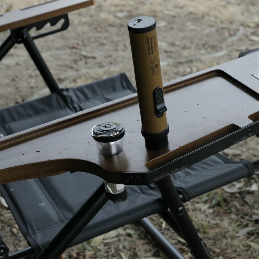 ASSOV アッソブ / ローバーチェアサイドテーブル ライト ※チェア本体