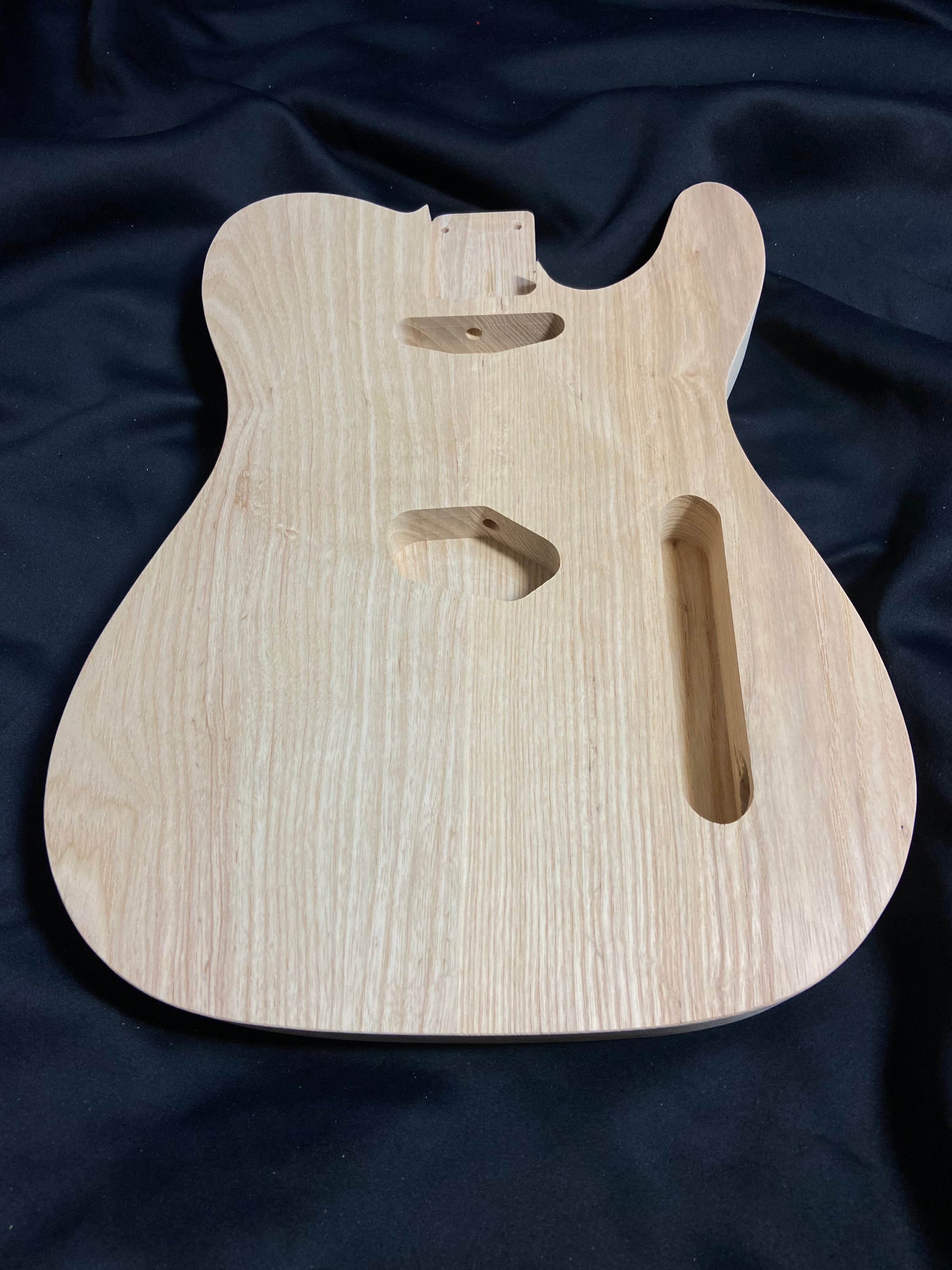 テレキャスターボディ（No139）未塗装 2ピース アッシュ ギターボディ