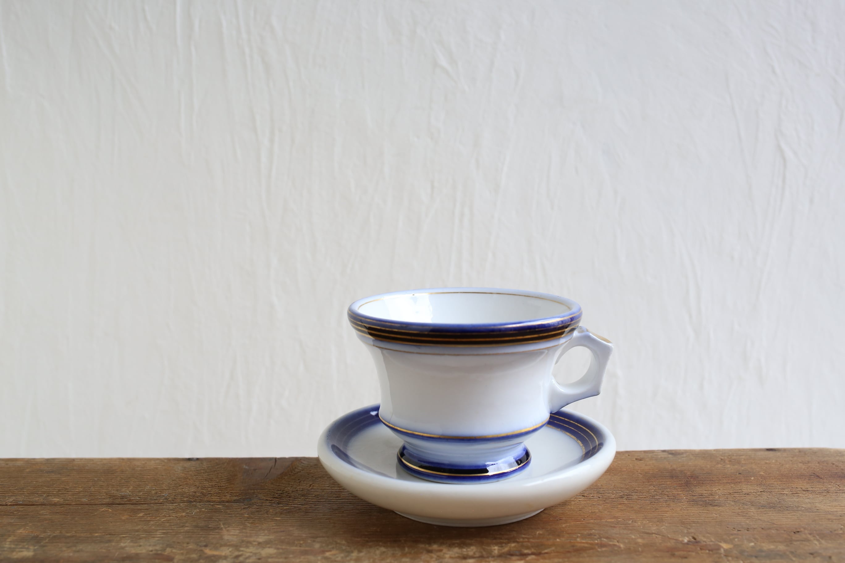 希少 19世紀 フランス アンティーク コーヒーカップ 白磁 ブリュロ