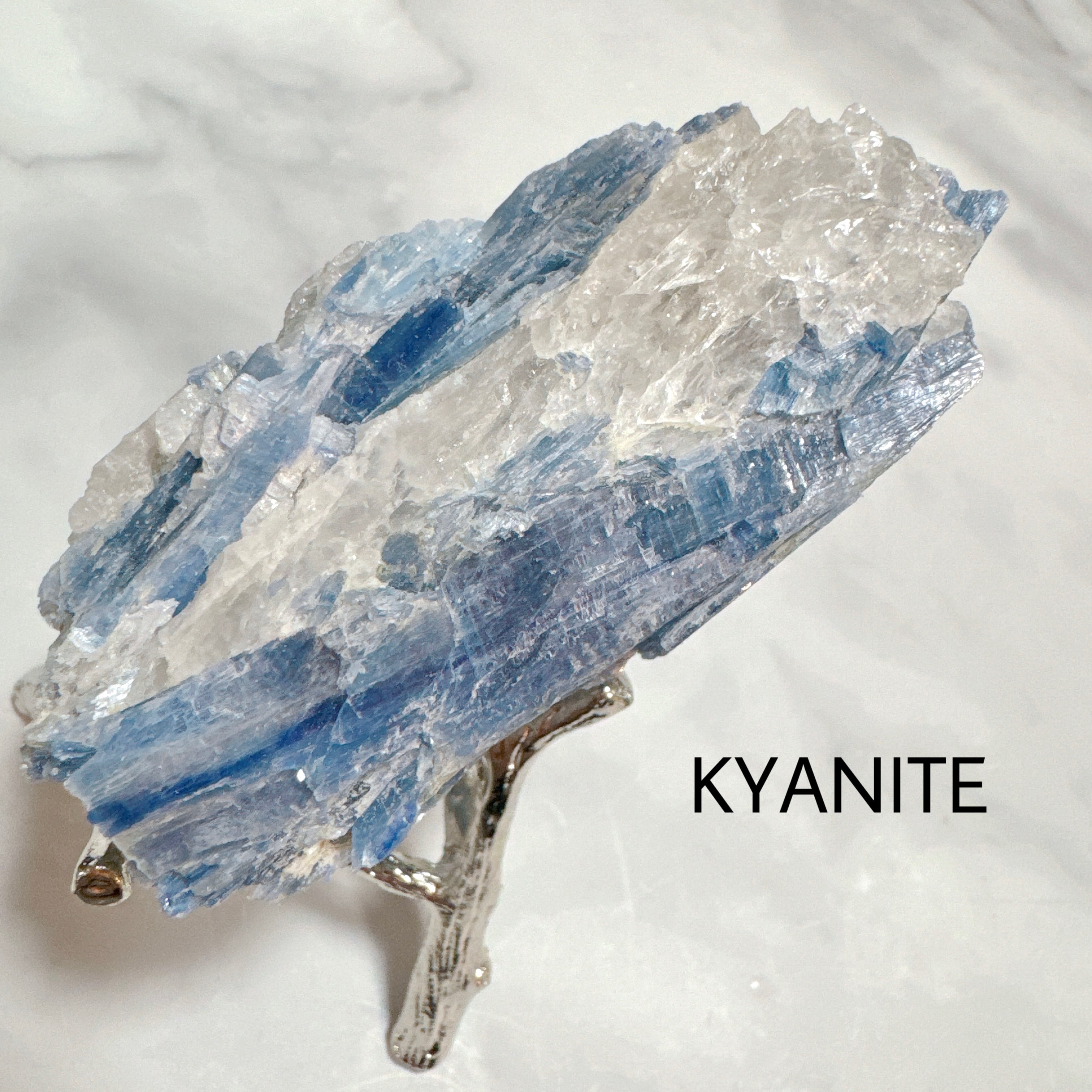 カイヤナイト 原石 天然石 | Rinolis-interior stones 天然石ショップ