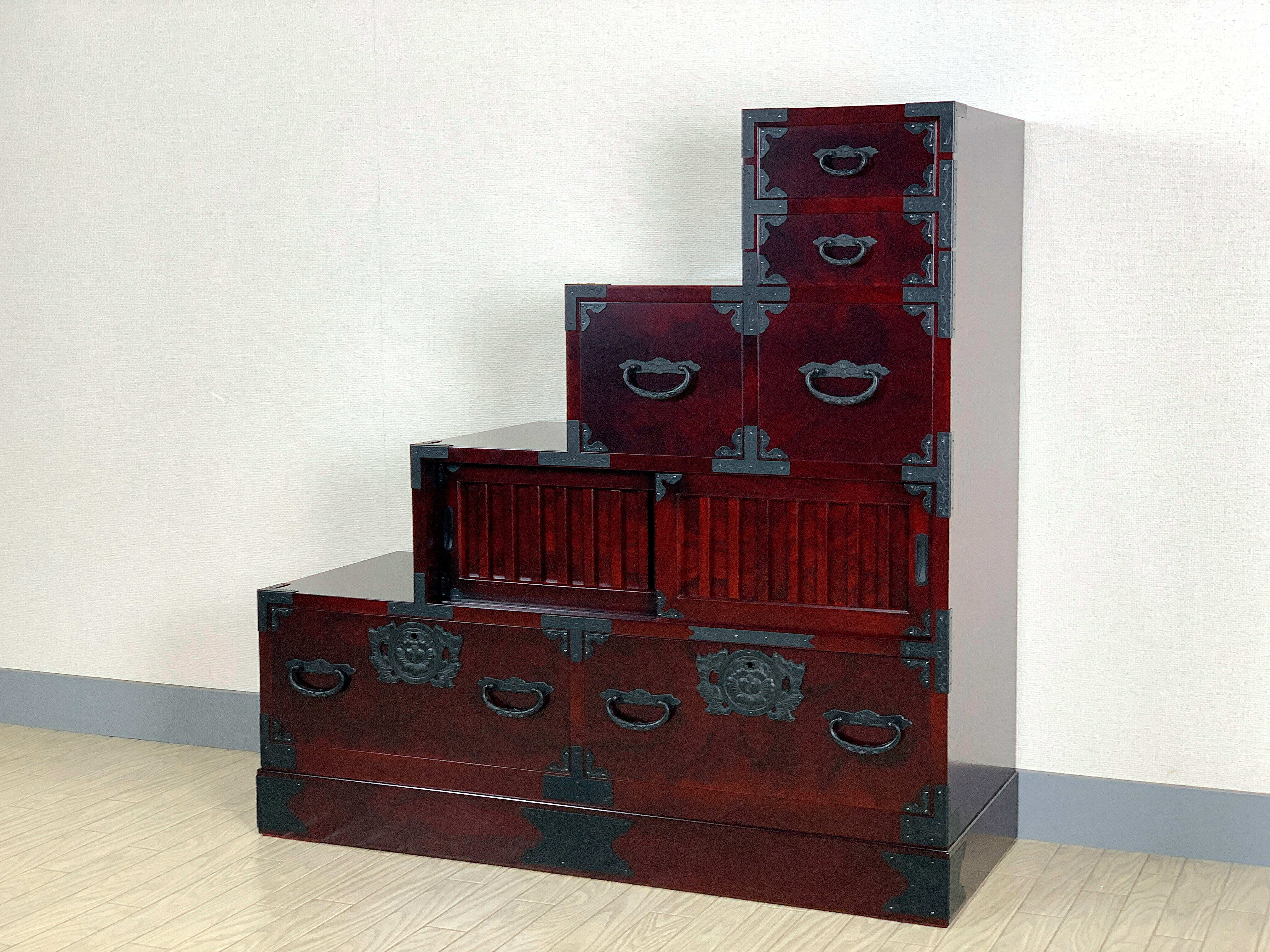 二本松伝統家具 33民芸階段箪笥 | 悠々、匠彩 - 田中家具