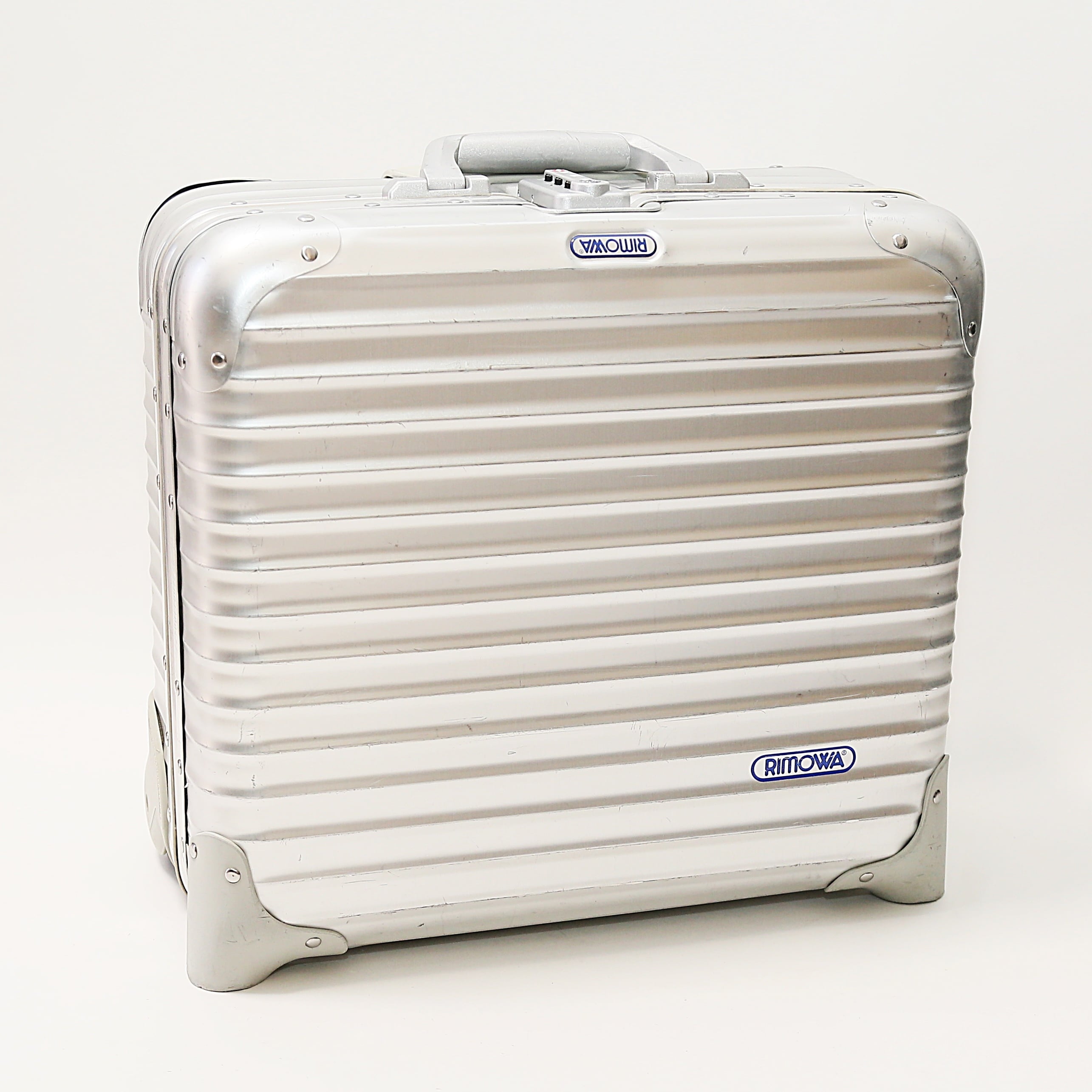 リモワrimowa パイロットトローリー二輪