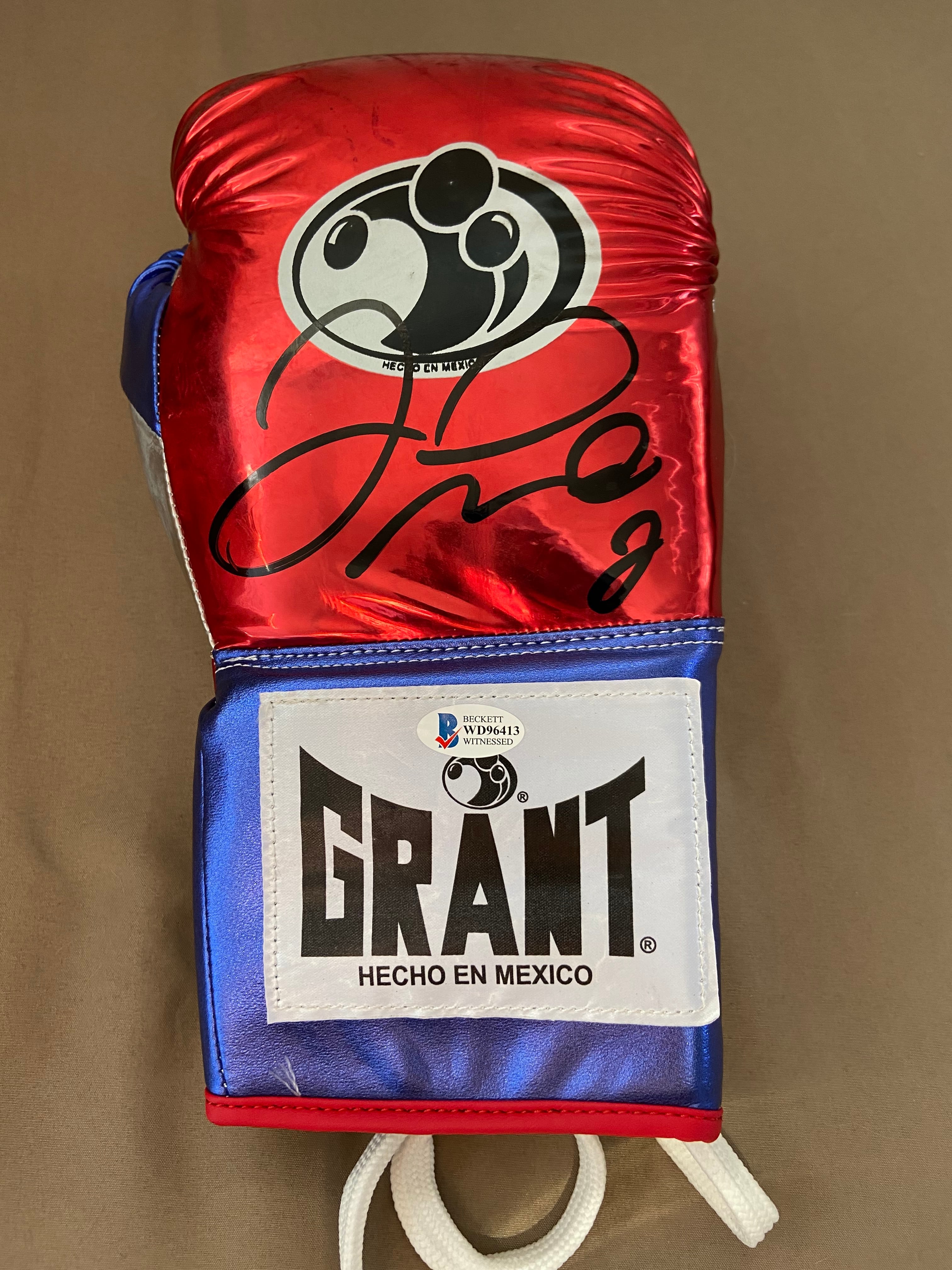 証明書付】特製ケース付きメイウェザー・ジュニア サイン入りグローブ