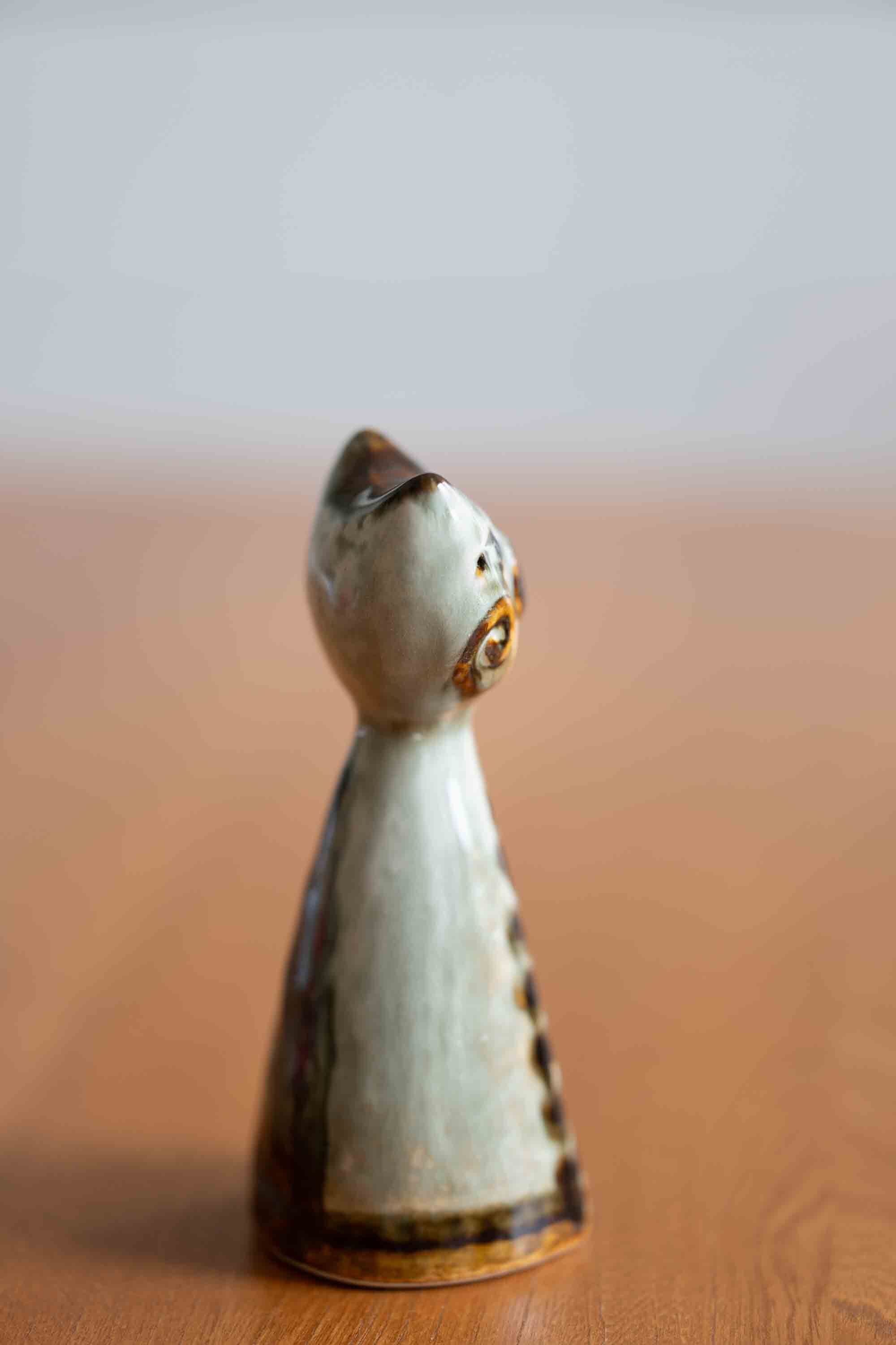 ストア ロイヤルコペンハーゲン フィギュリン 陶器人形 民族衣装