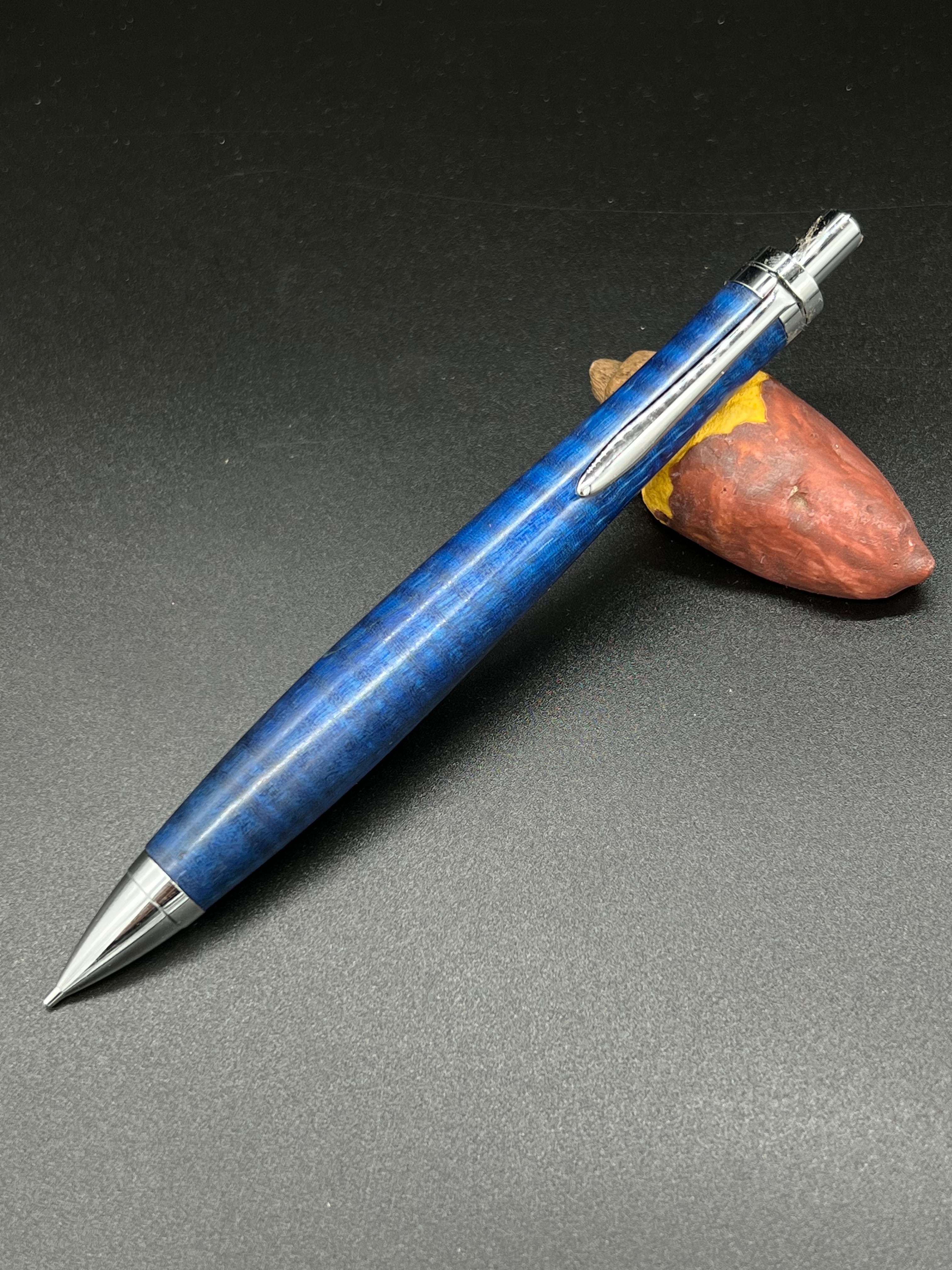 15 栃スタビライズドウッド ブルー | こぶた工房