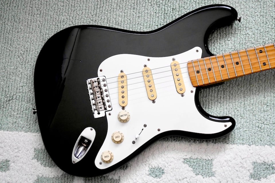 FenderJapanストラトキャスターST57-55 Eシリアル1985年製 Fender