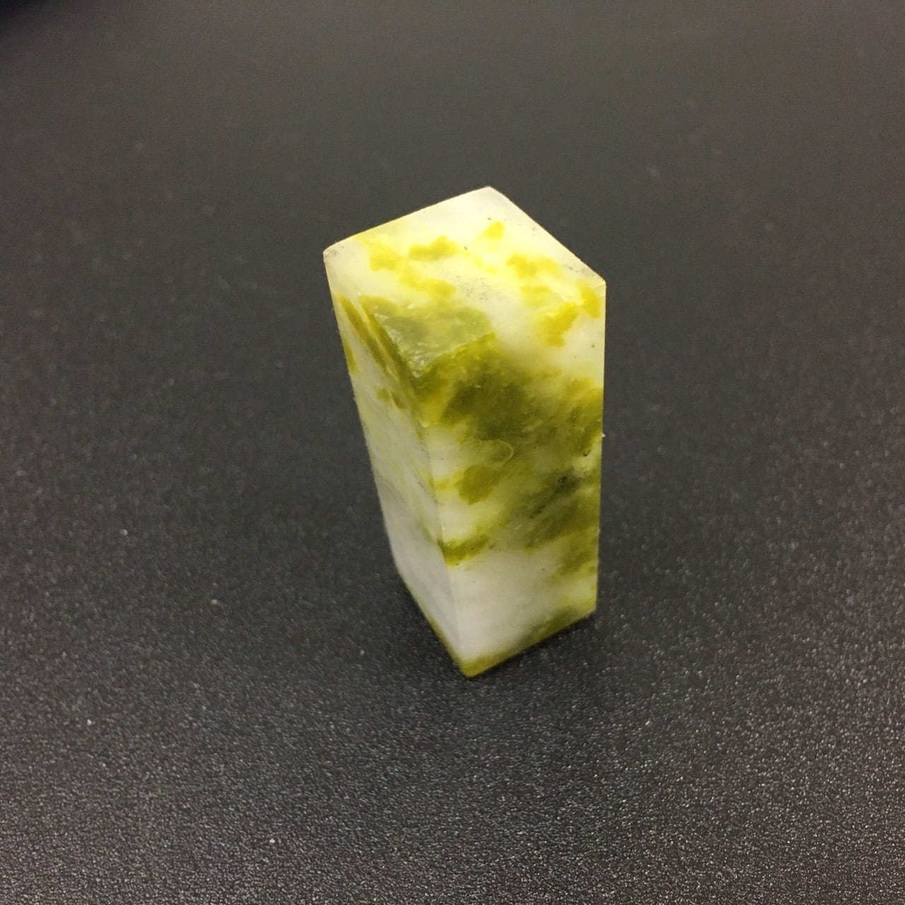 柿】 かき 美品 高級印材 篆刻 印石 ラオス 印石 水凍 朱砂 柿】 かき