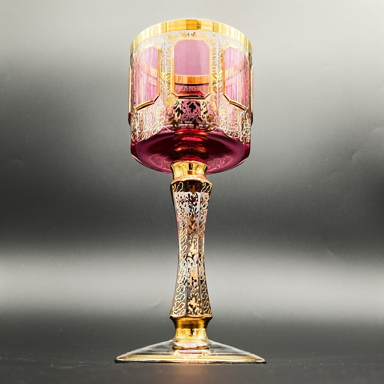 ボヘミアガラス エーゲルマン パネルグラス ワイングラス ロゼ 金彩