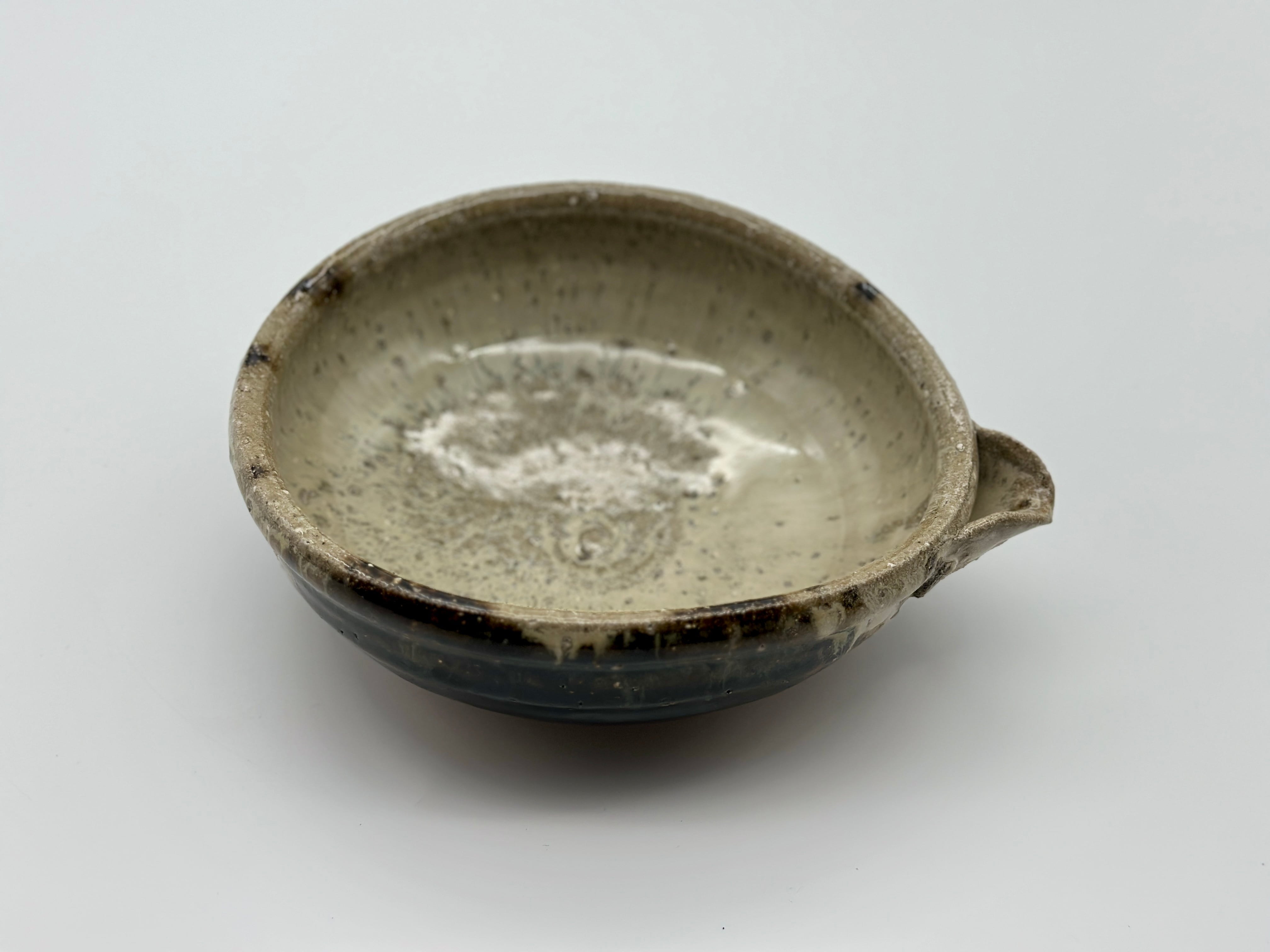 藤ノ木土平 朝鮮唐津 洋刻 片口 | pomod'adamo (ポモダダモ)