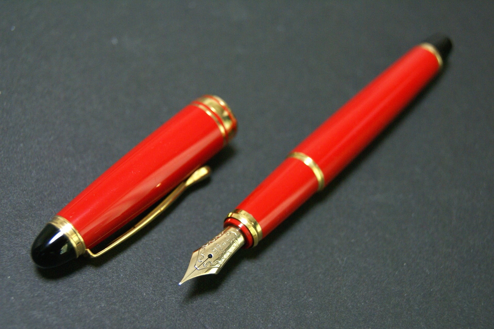 ☆廃番品☆PILOT CUSTOM 98 ワインレッド F 細字 ☆廃番品