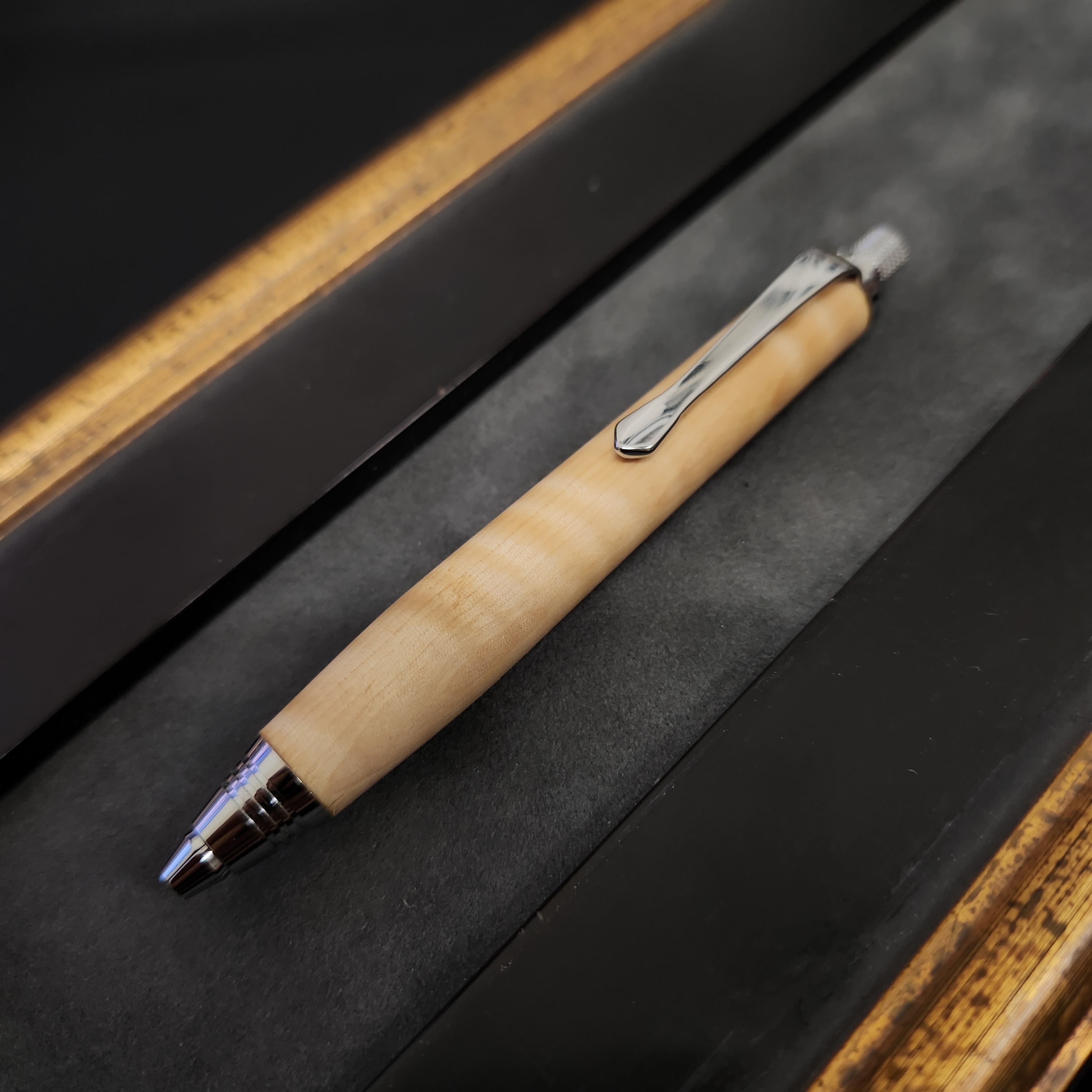 出品25日まで ウッドペンクラフト 朴縮杢 ボールペン ウッドペン