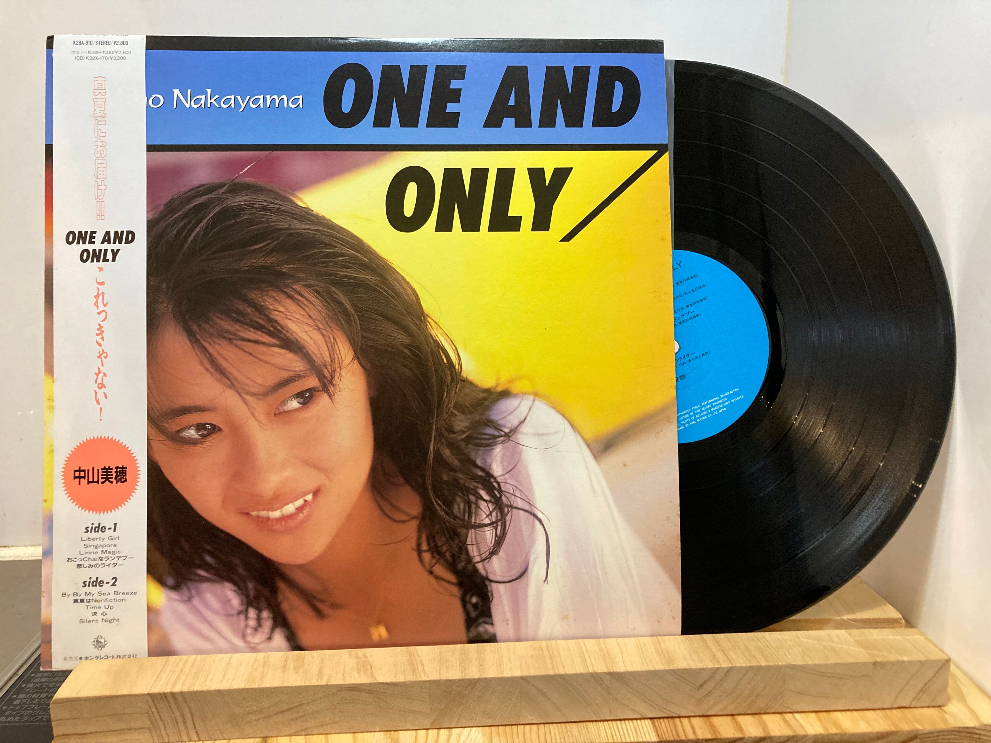 中山美穂 / ONE AND ONLY | sixteen records (シックスティーンレコード)