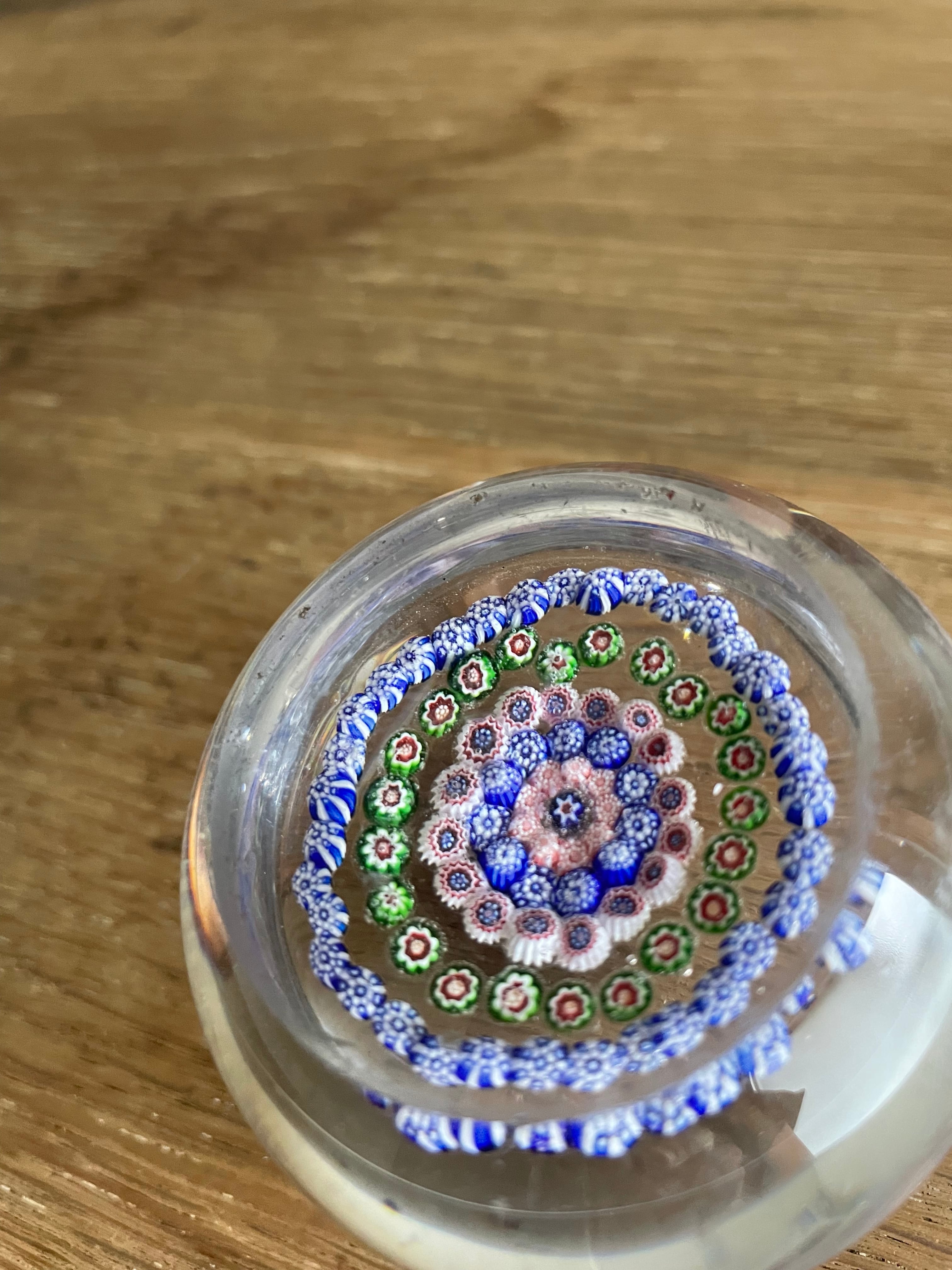 バカラ ミルフィオリ ペーパーウェイト バカラ フラワー ドーム型