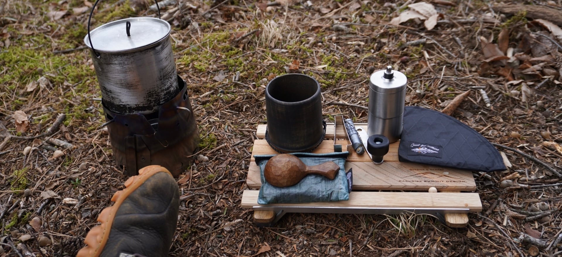 森旅テーブル | Backside Summit Design.