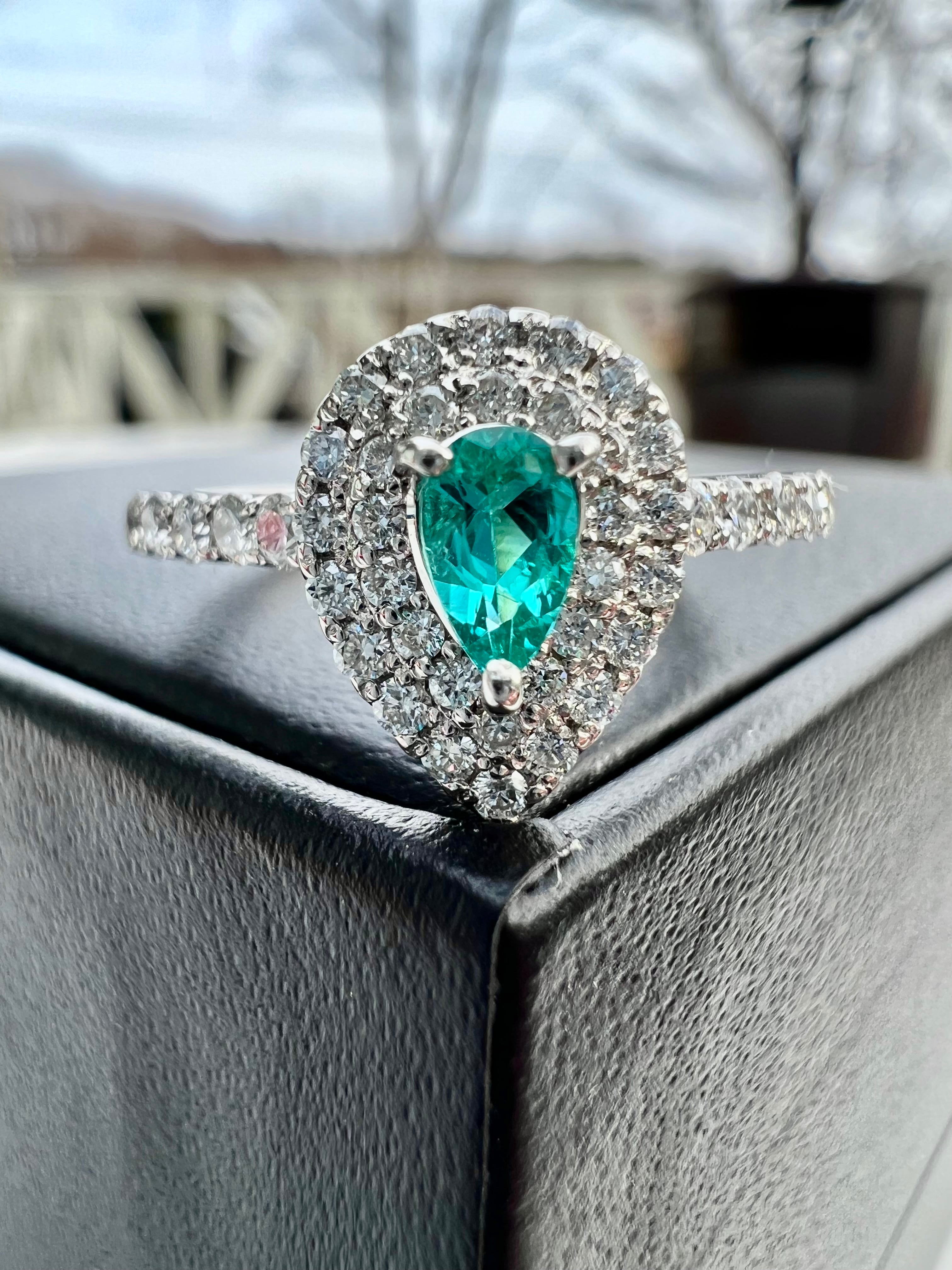 pt900 パライバトルマリン リング Pt900 PARAIBA 非加熱パライバ