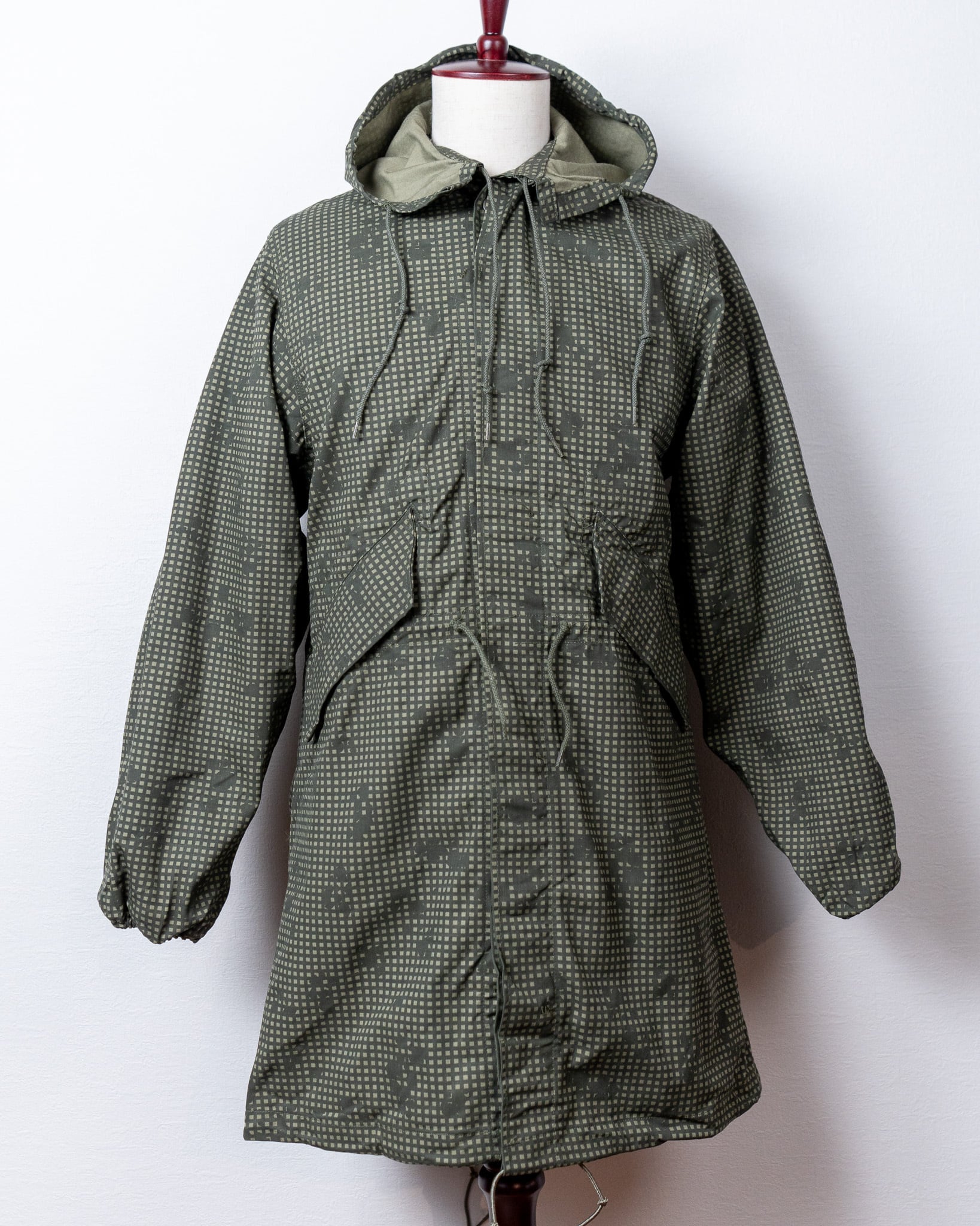 B DEADSTOCK】 U.S.Army Night Desert Camouflage Parka Shell With