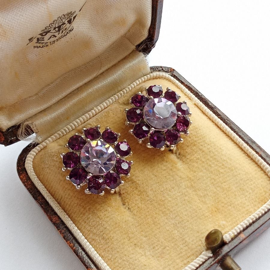 ♛︎TRIFARI ヴィンテージブローチ&イヤリングセット9526