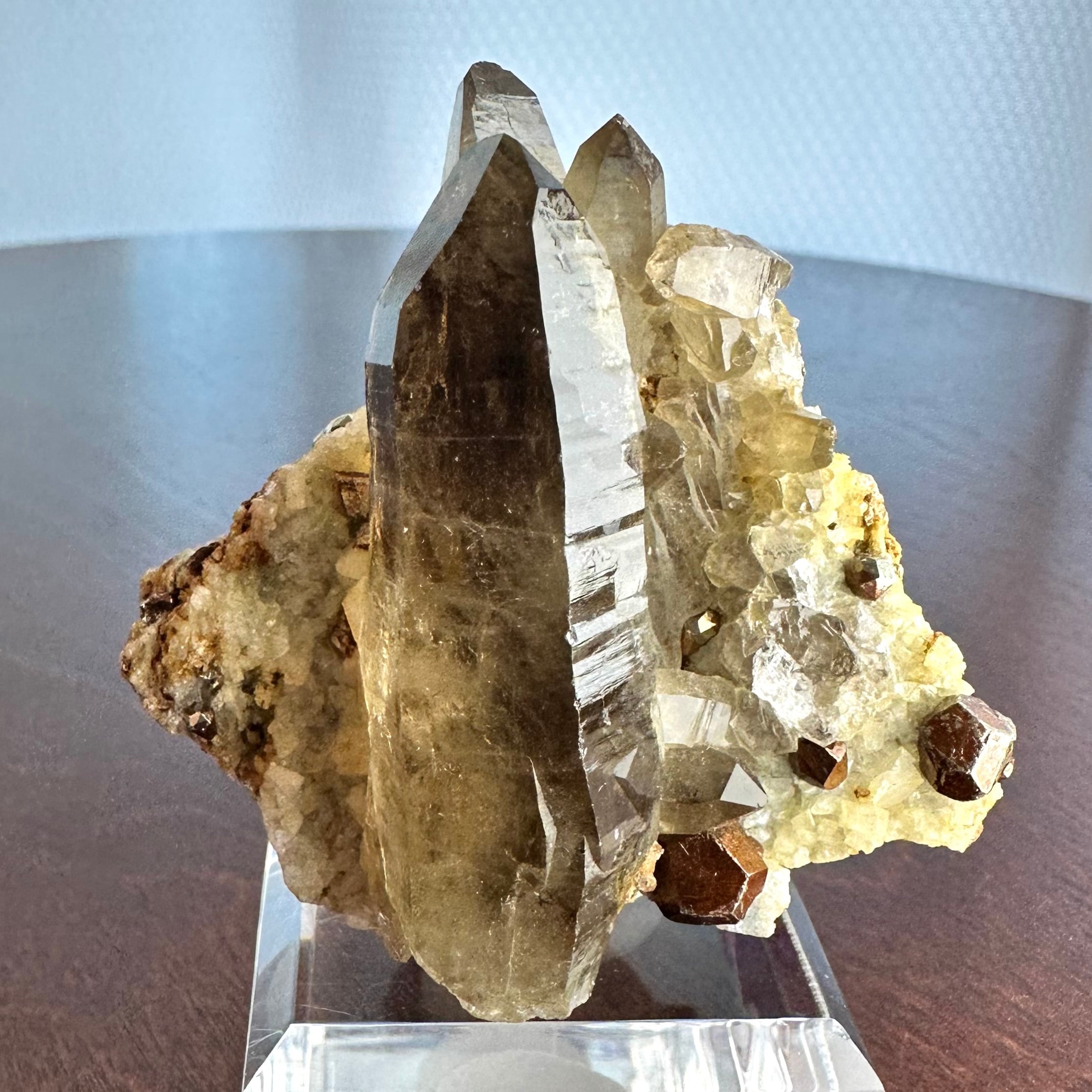 Smoky Quartz | PEANUTS MINERALS