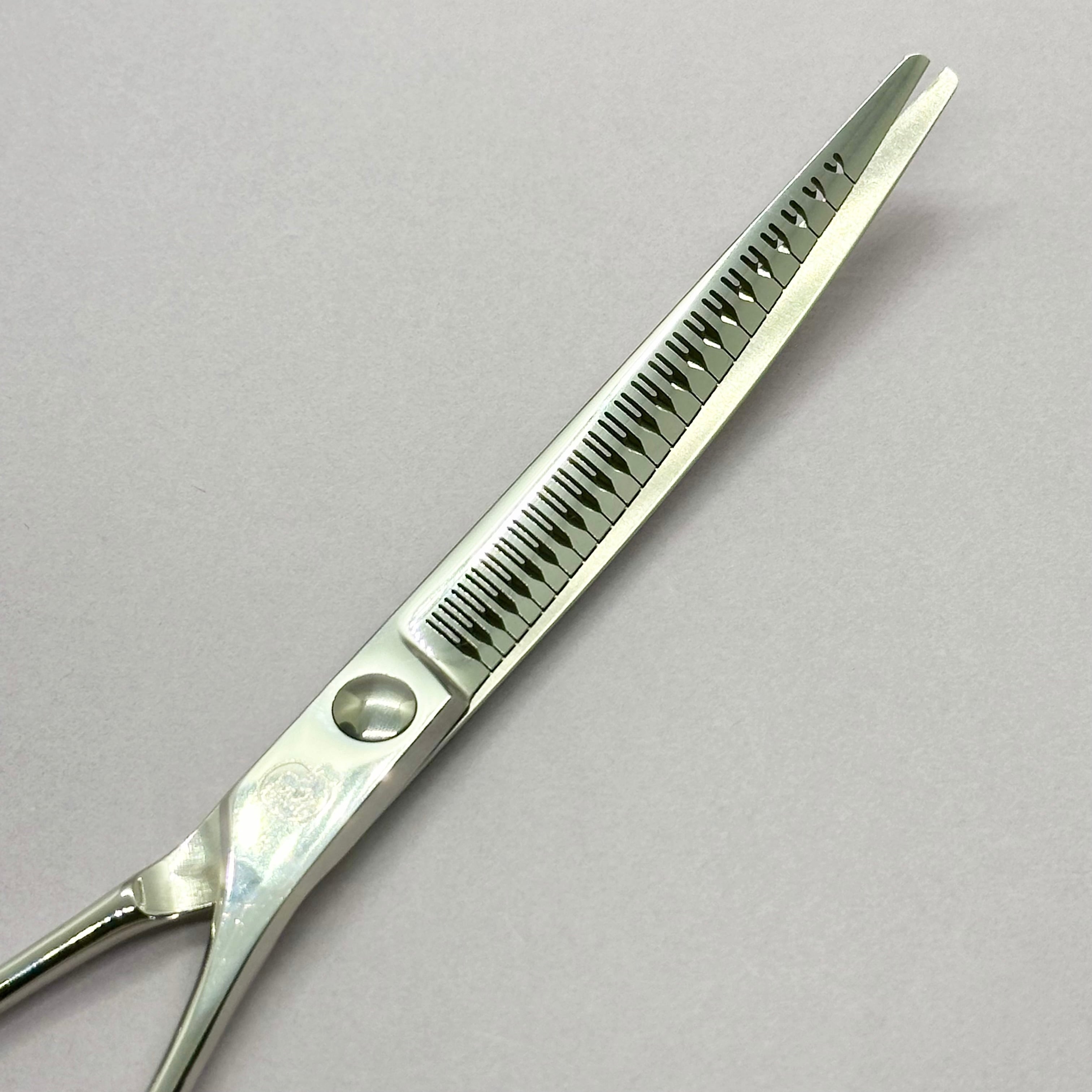 新感覚‼︎ワンダーカーブシザー | DSHscissor