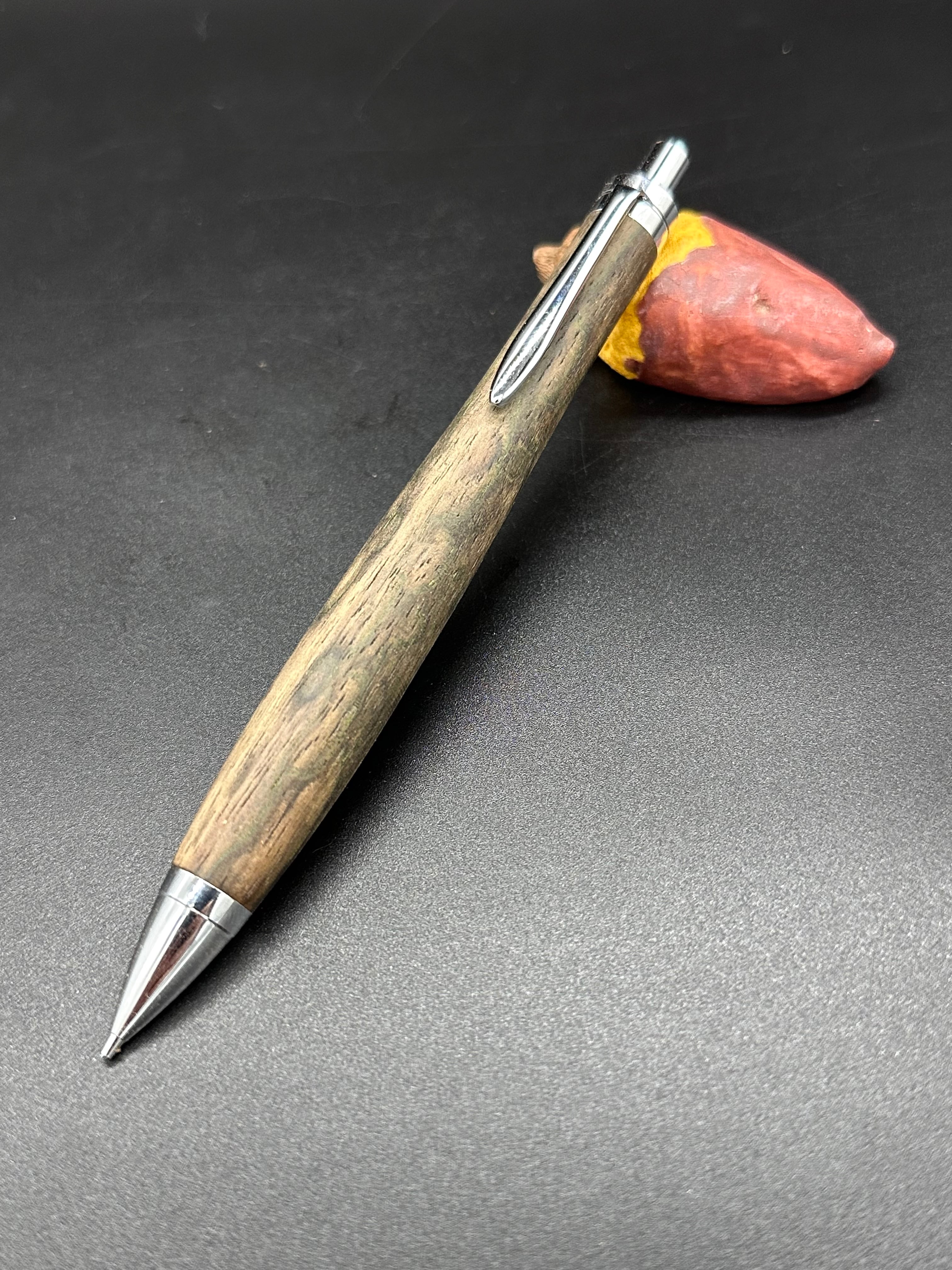 11 黒柿 孔雀杢 | こぶた工房