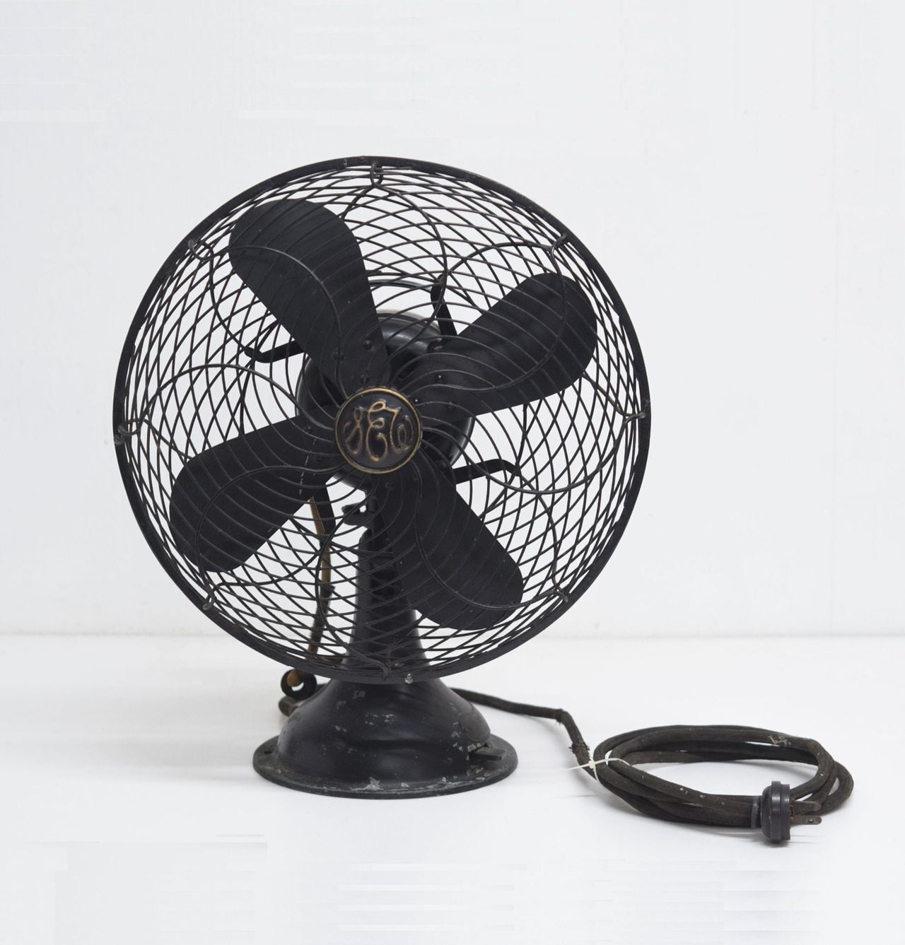 戦前 東京芝浦電気 4枚鉄羽扇風機 C-7032型 睡蓮型 稼働品 インテリア
