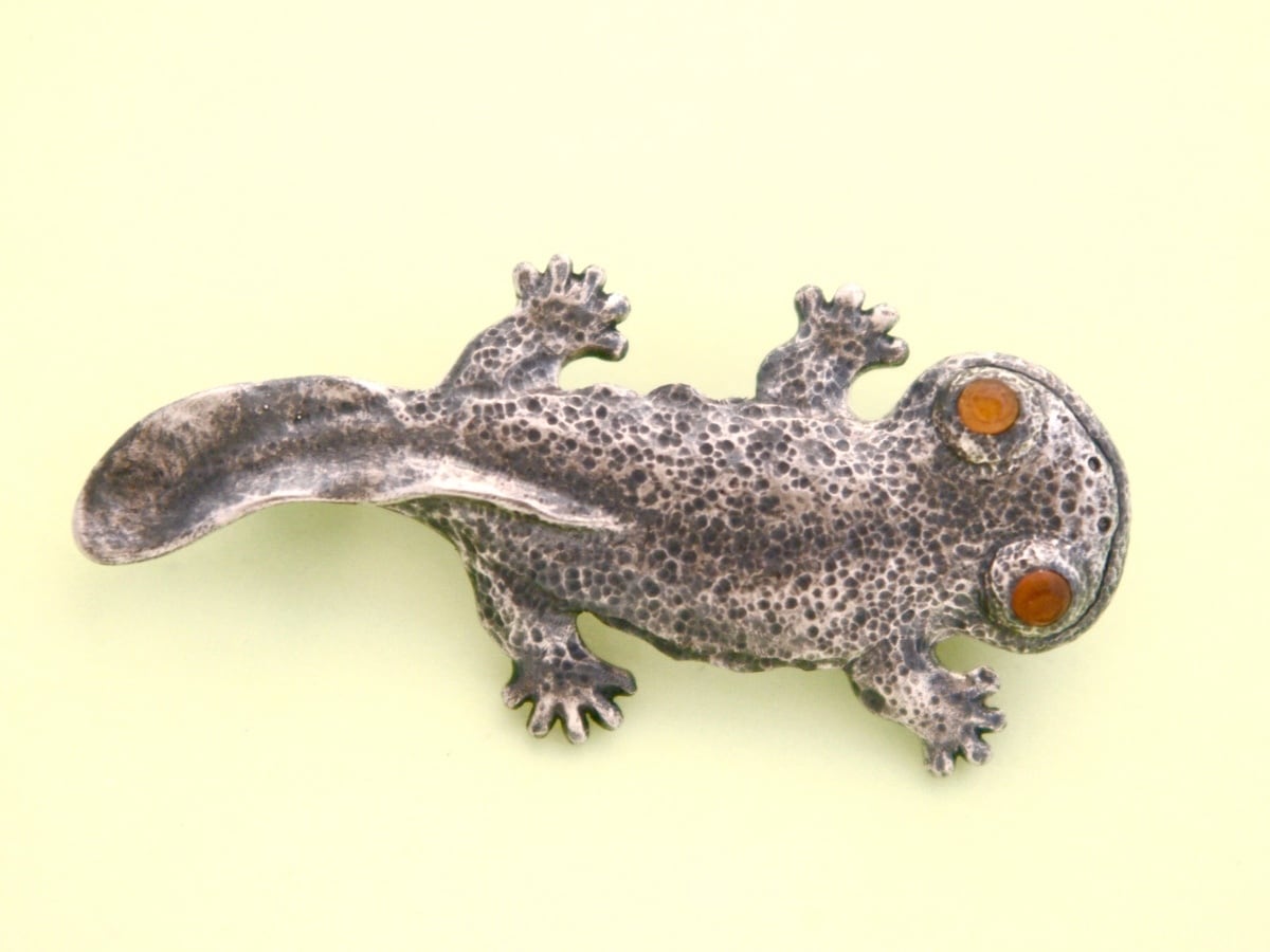 8ea4e03552393054a37ffbf6837364