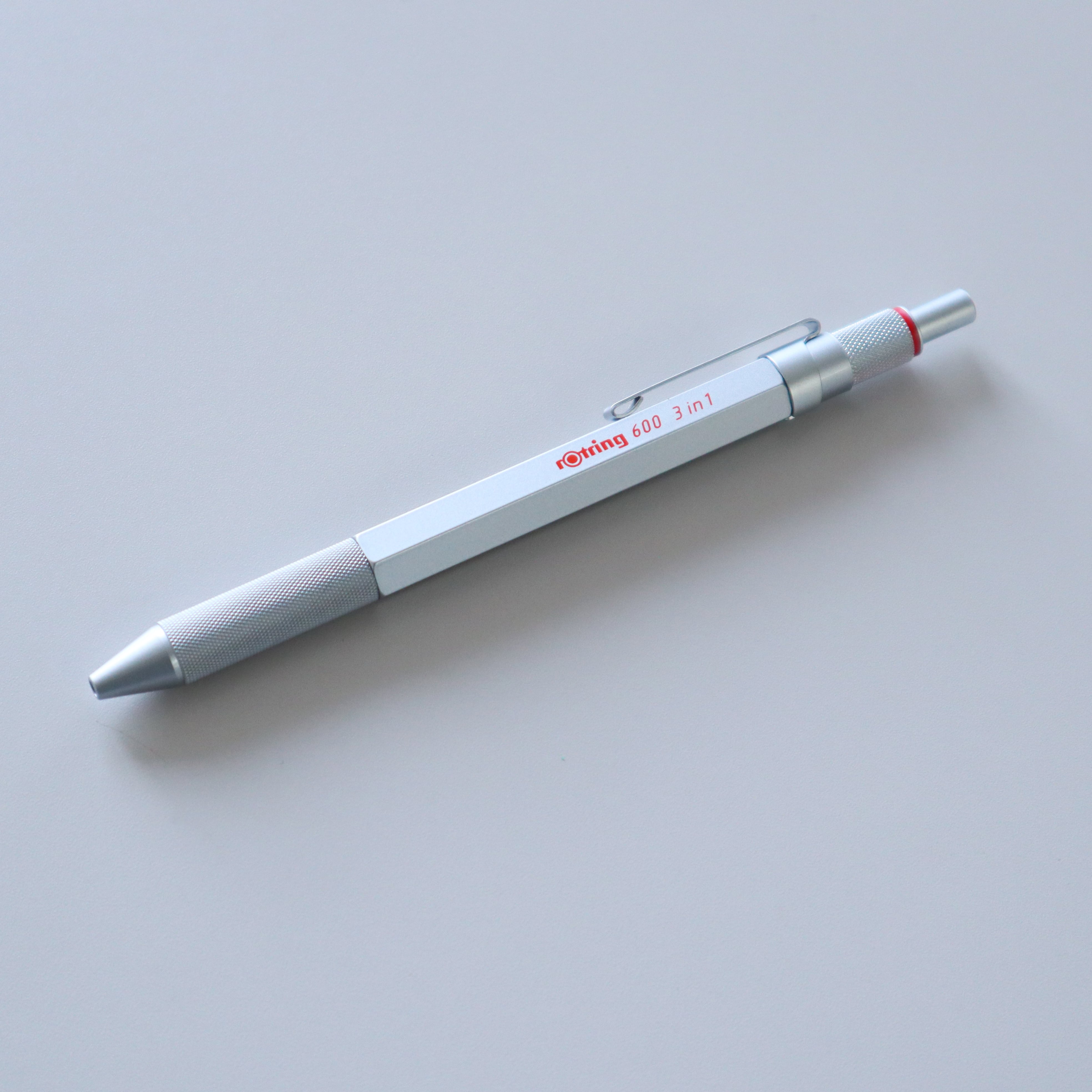 ロットリング 600 シルバー 万年筆 Fニブ