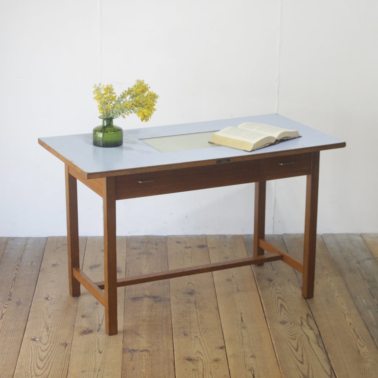 1235 ①古い木と鉄脚のテーブル デスク 作業台 リメイク レトロ