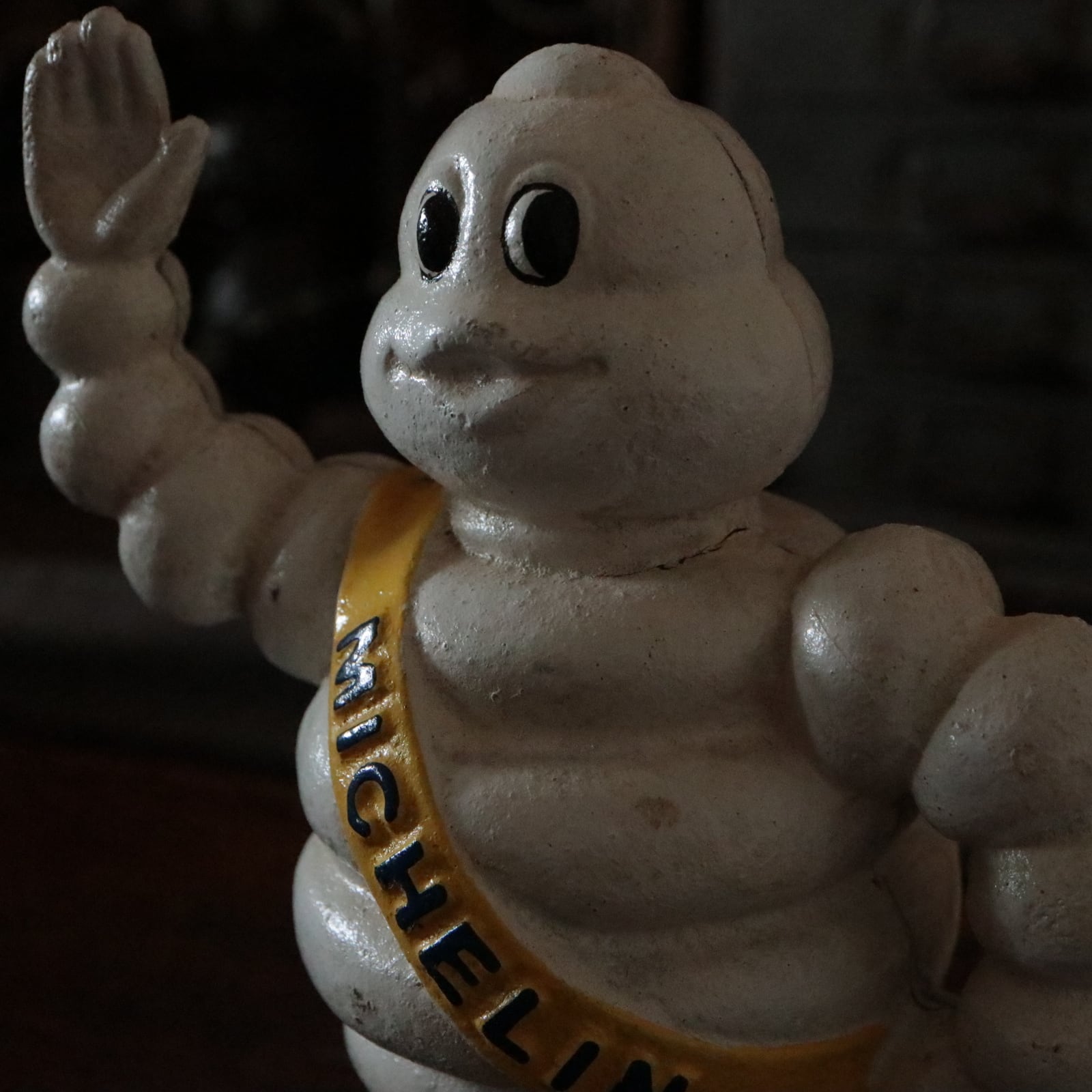 ムッシュ・ビバンダム ミシュランマン タイヤマン 鋳物 貯金箱