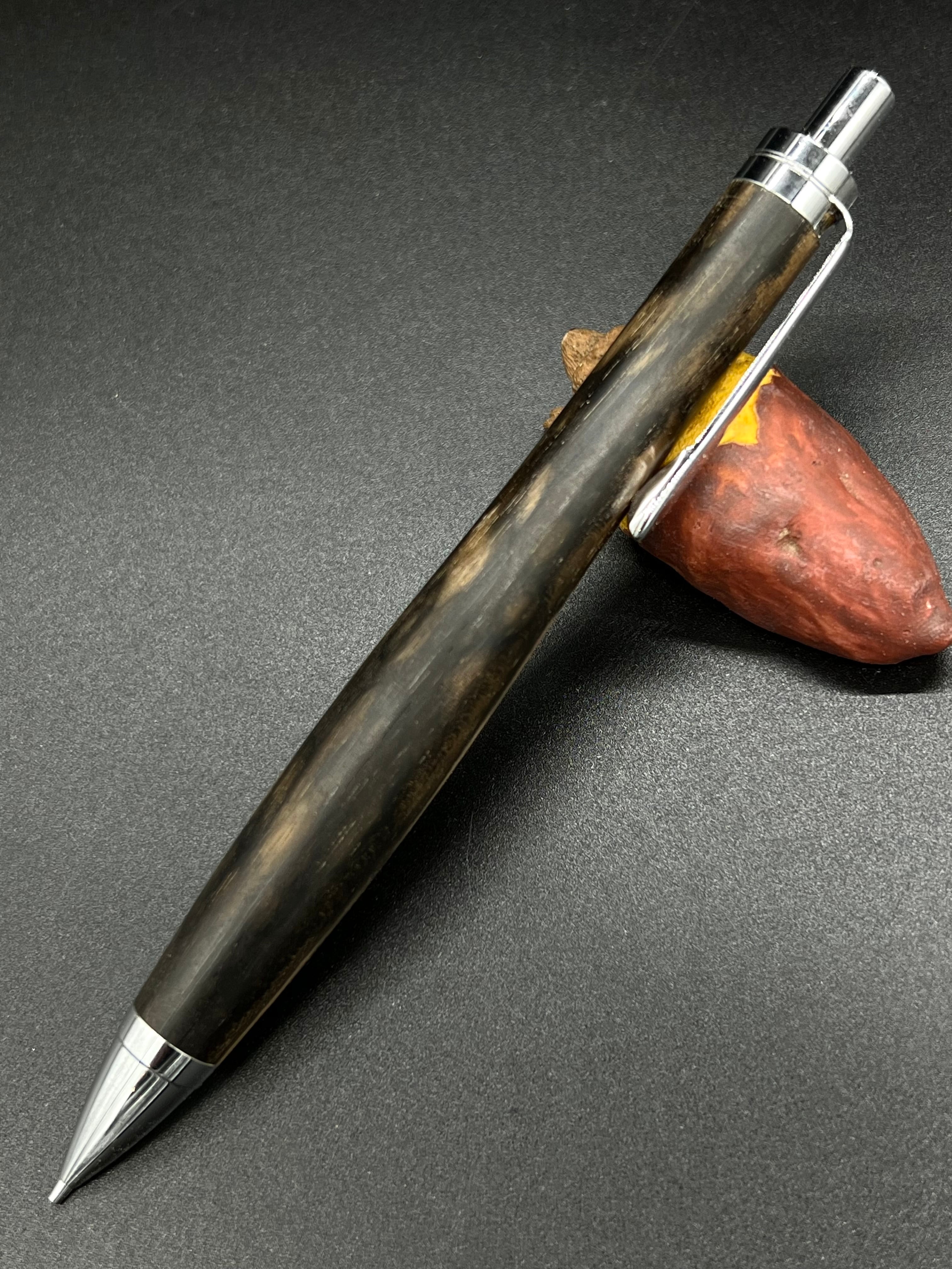 工房楔 芯ケース 黒柿 孔雀杢