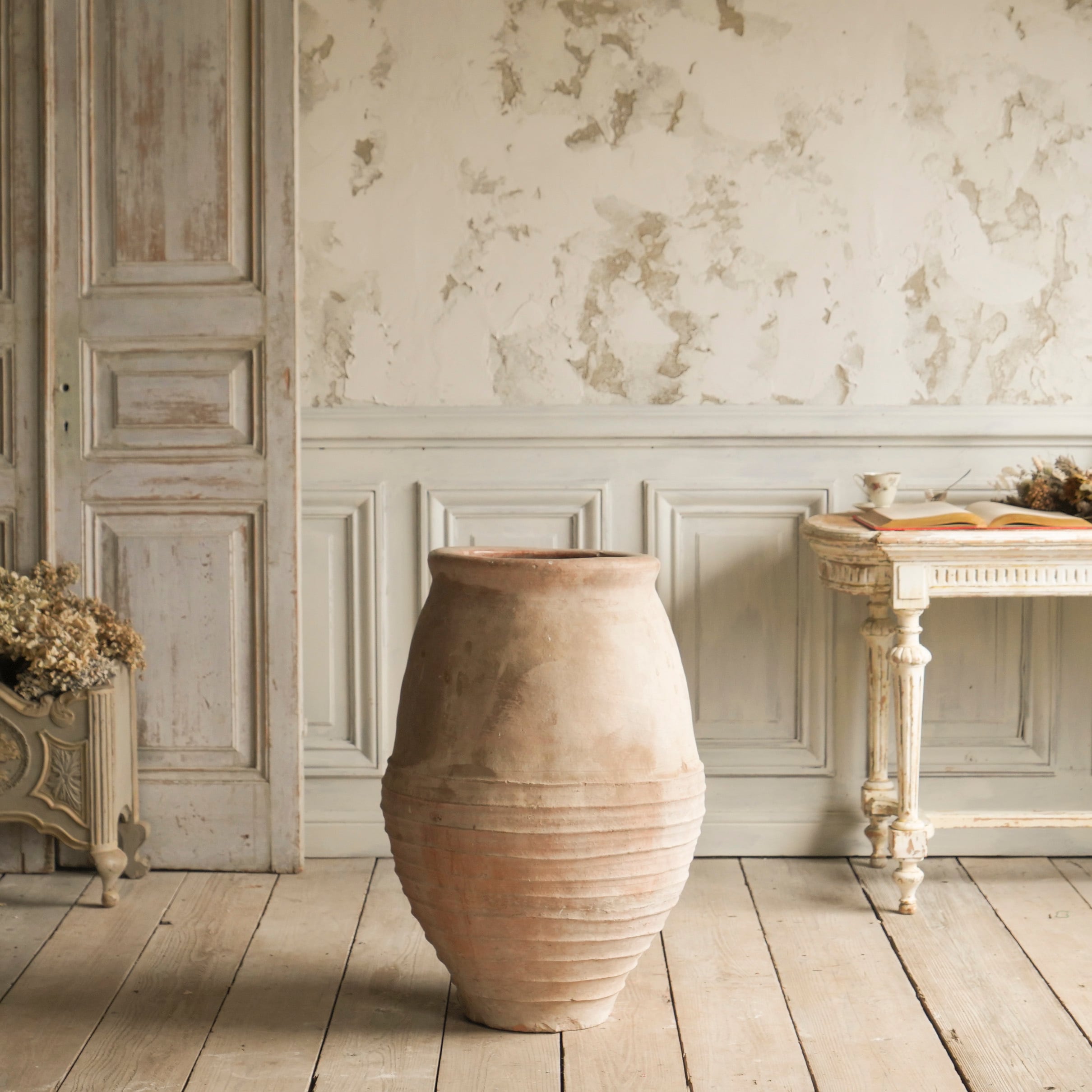 壺/アンティーク/ディスプレイ/ポット/ペイント/陶器/空間装飾/撮影